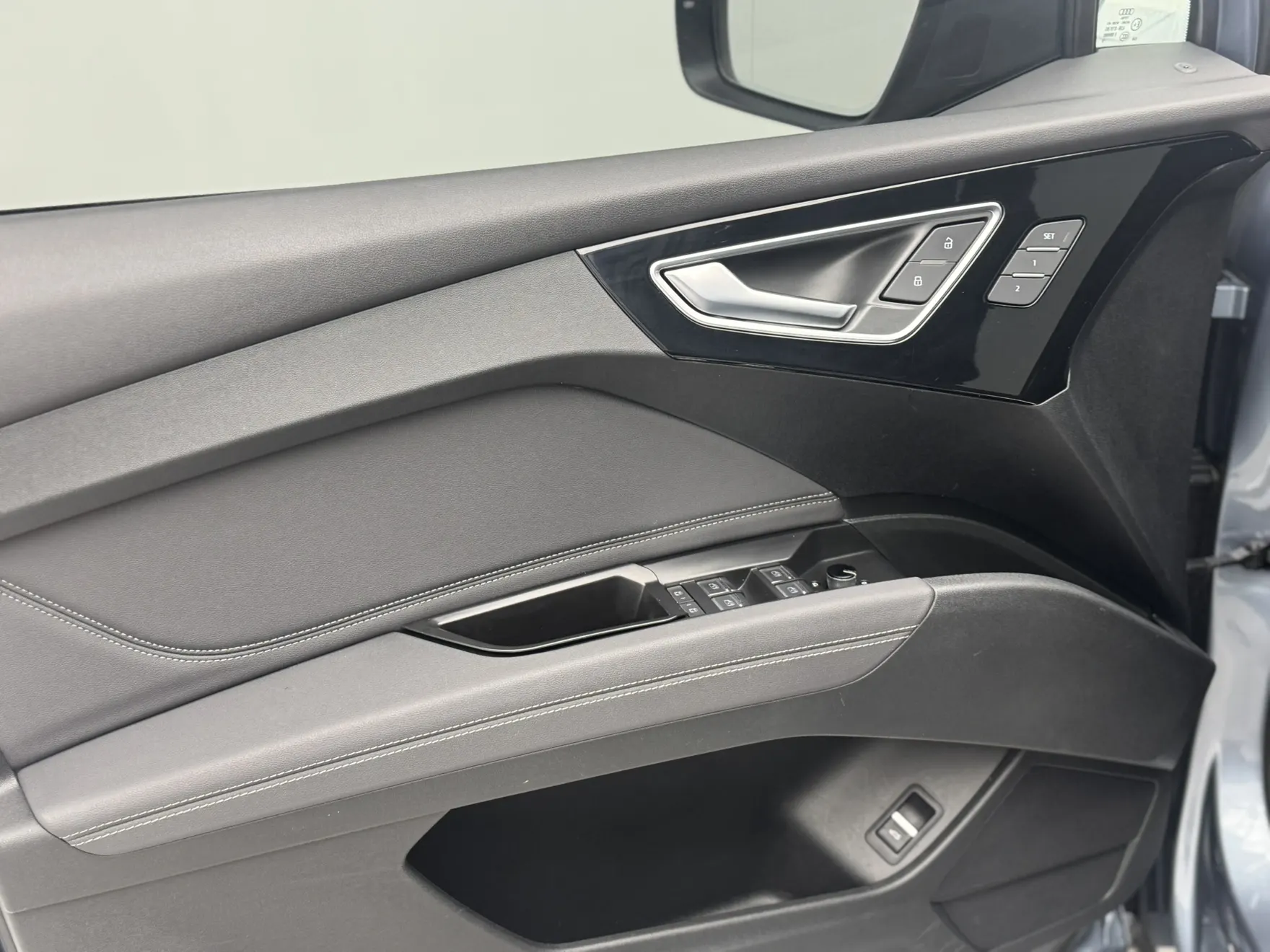 Audi Q4 e-tron, 2023 9