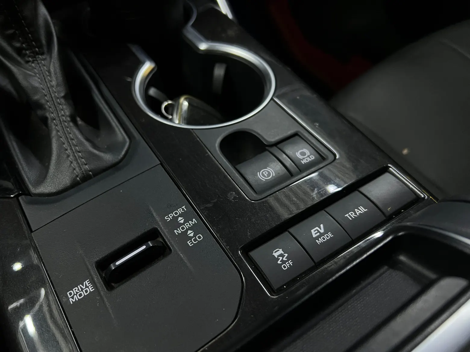 Toyota Crown, 2024 18
