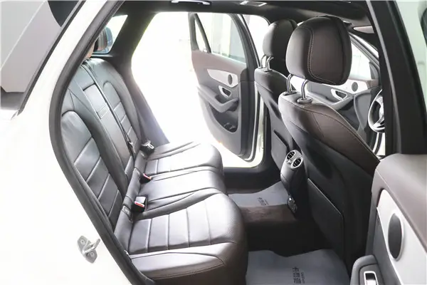 Mercedes-Benz GLC 200 L, 2019 20