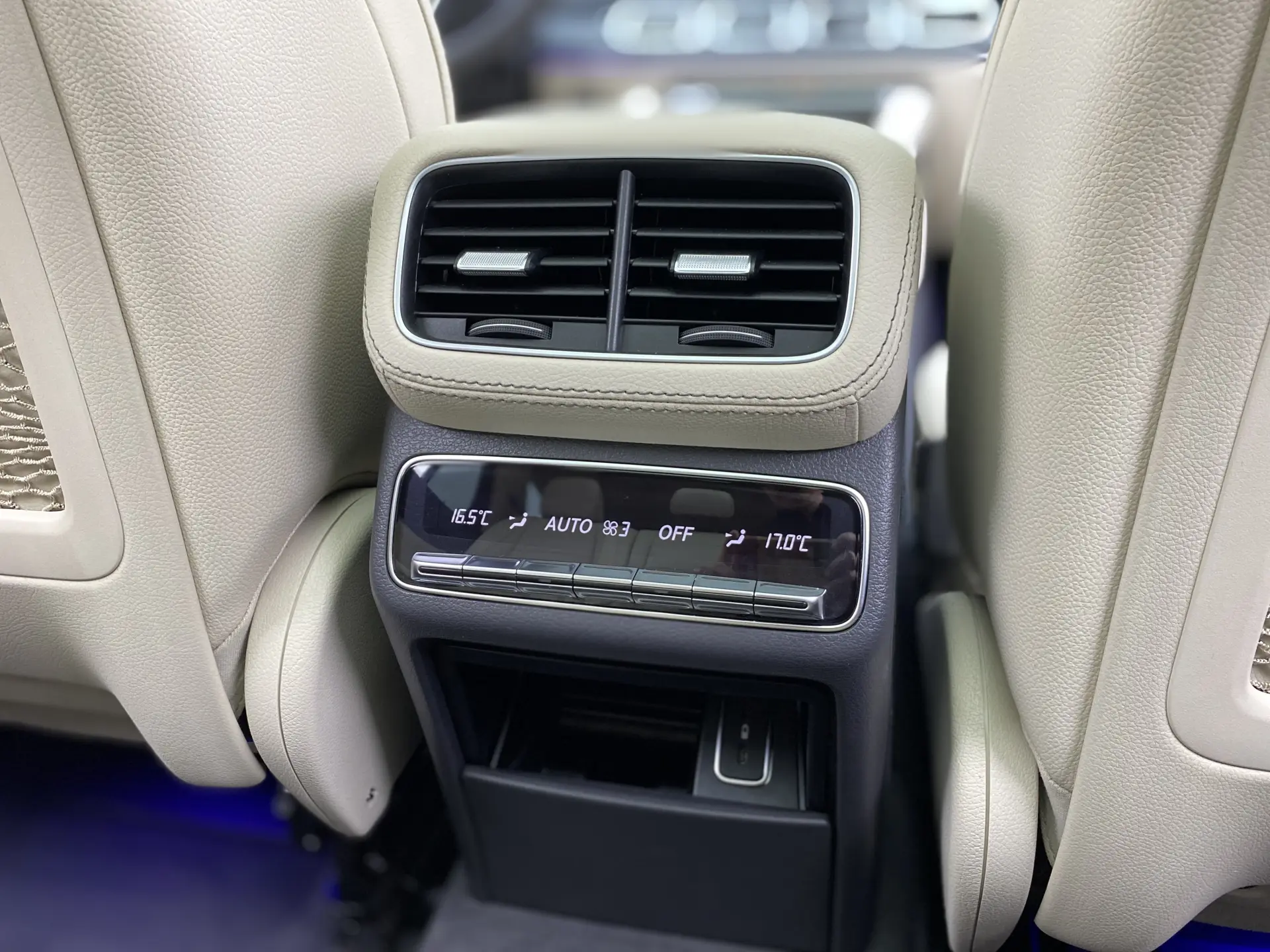Mercedes-Benz GLE 450, 2020 25