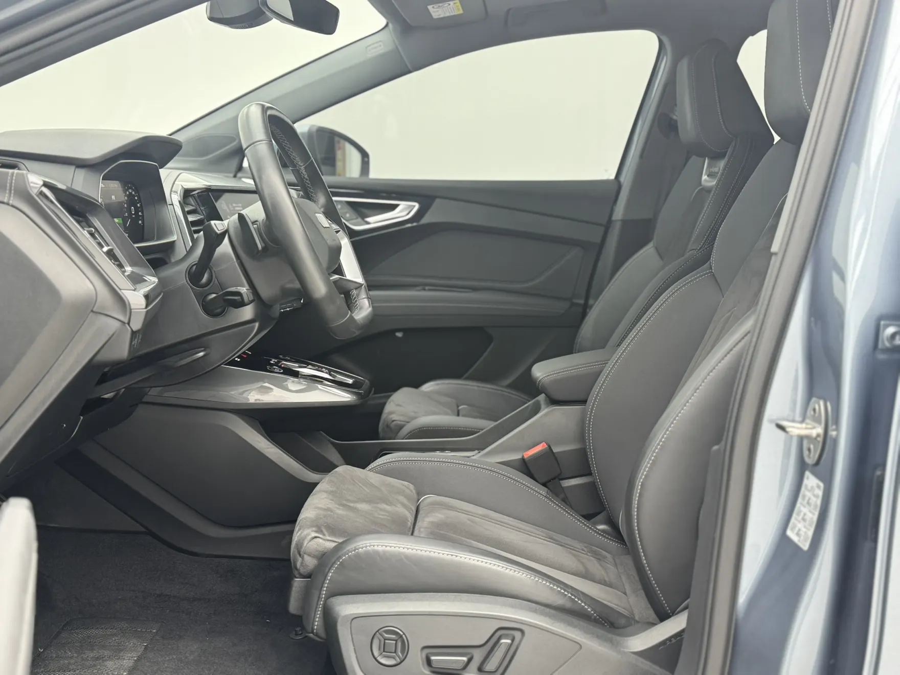 Audi Q4 e-tron, 2023 10