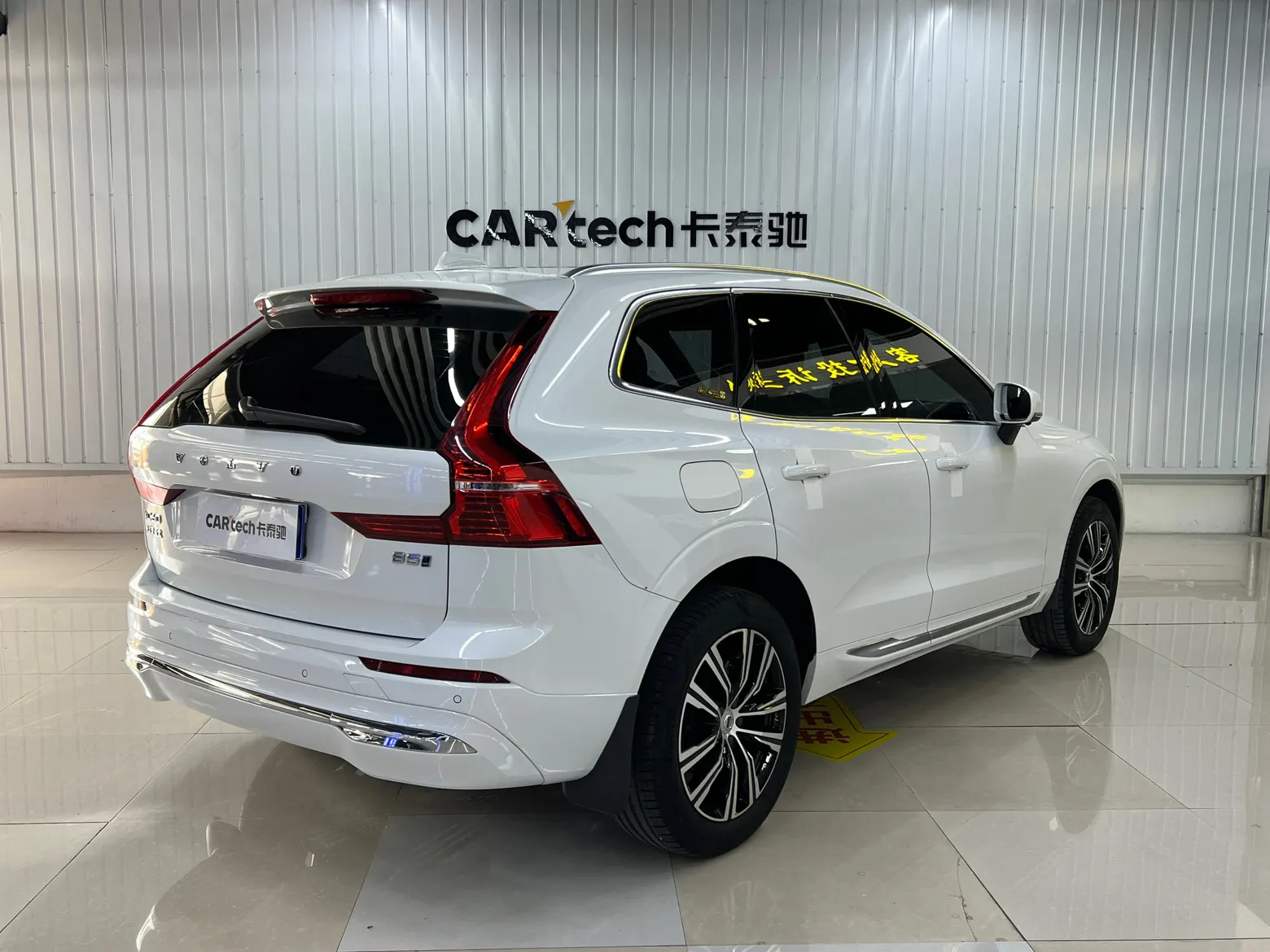 Volvo XC60, 2022 все фото