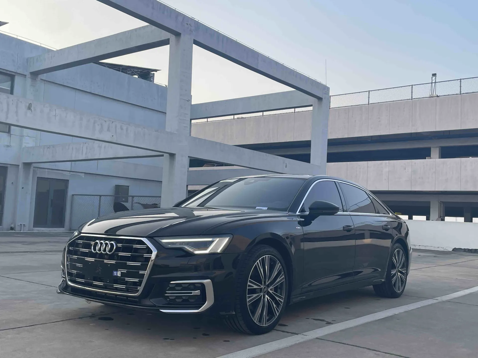 Audi A6L 45 TFSI