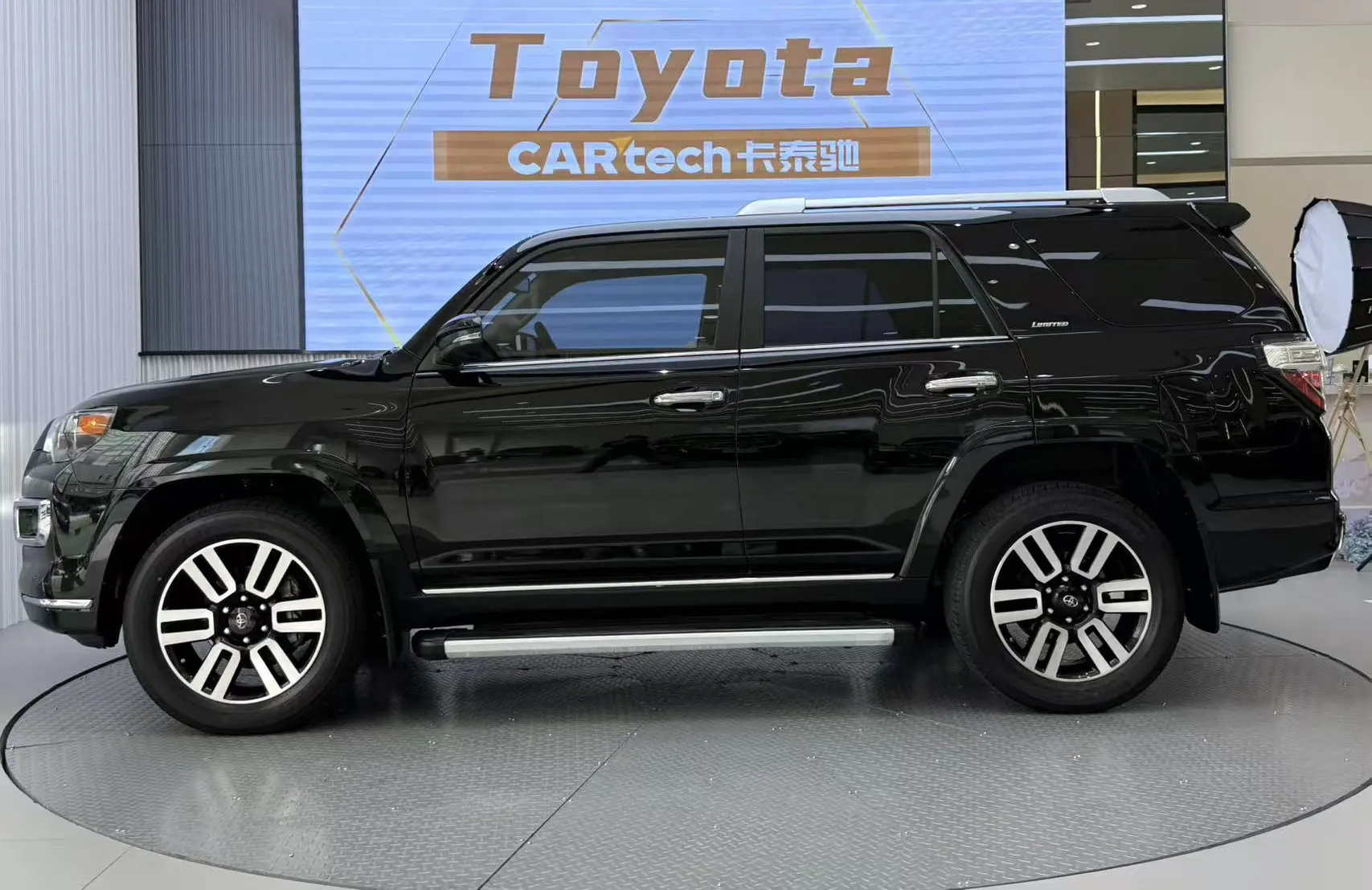 Toyota 4Runner, 2022 все фото