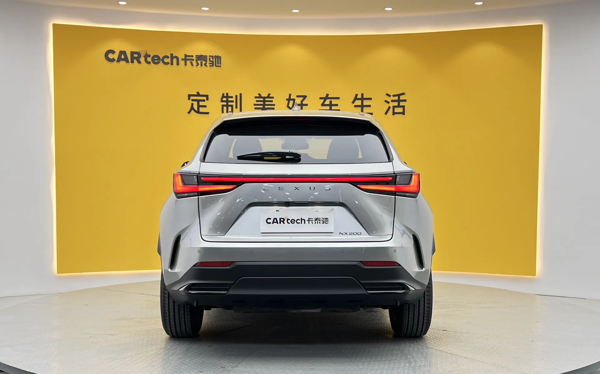 Lexus NX 200, 2025 все фото