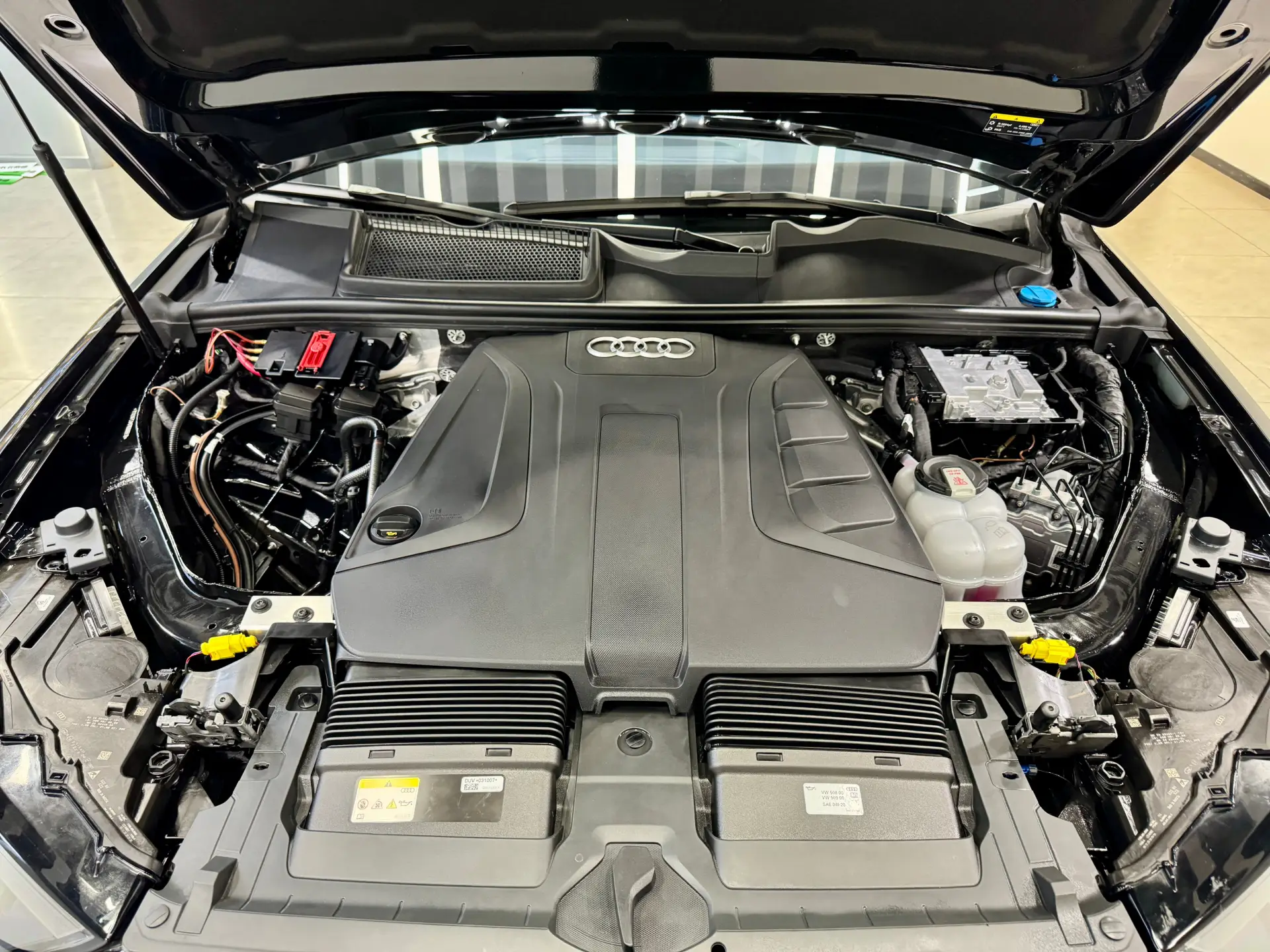 Audi Q7 45 TFSI, 2024 20
