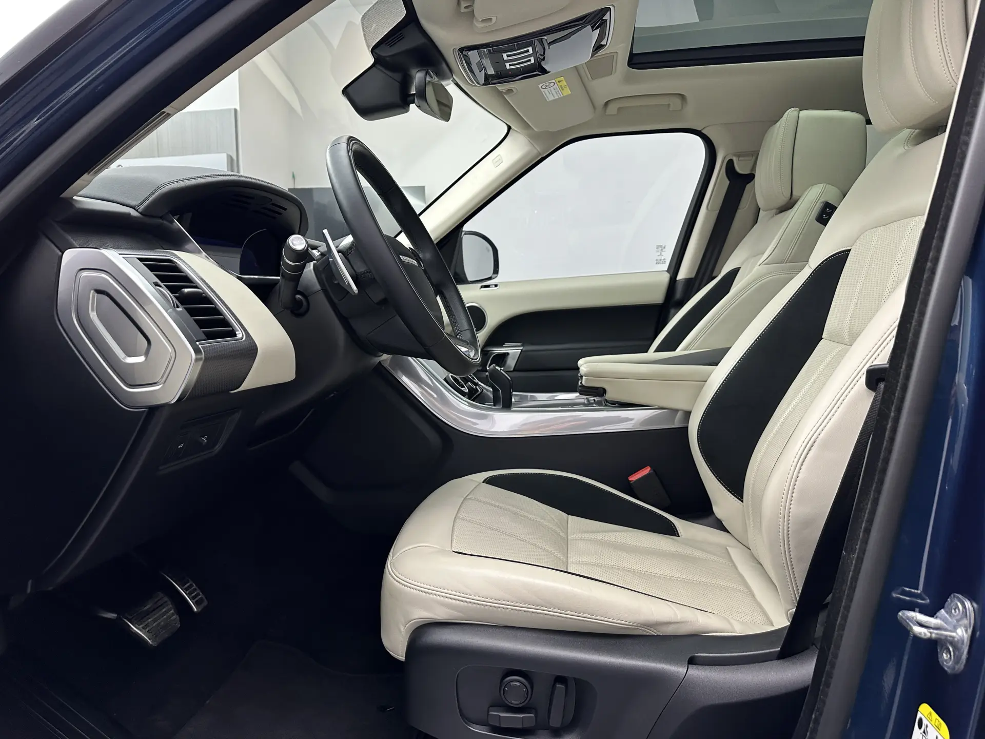 Land Rover Range Rover Sport, 2023 10