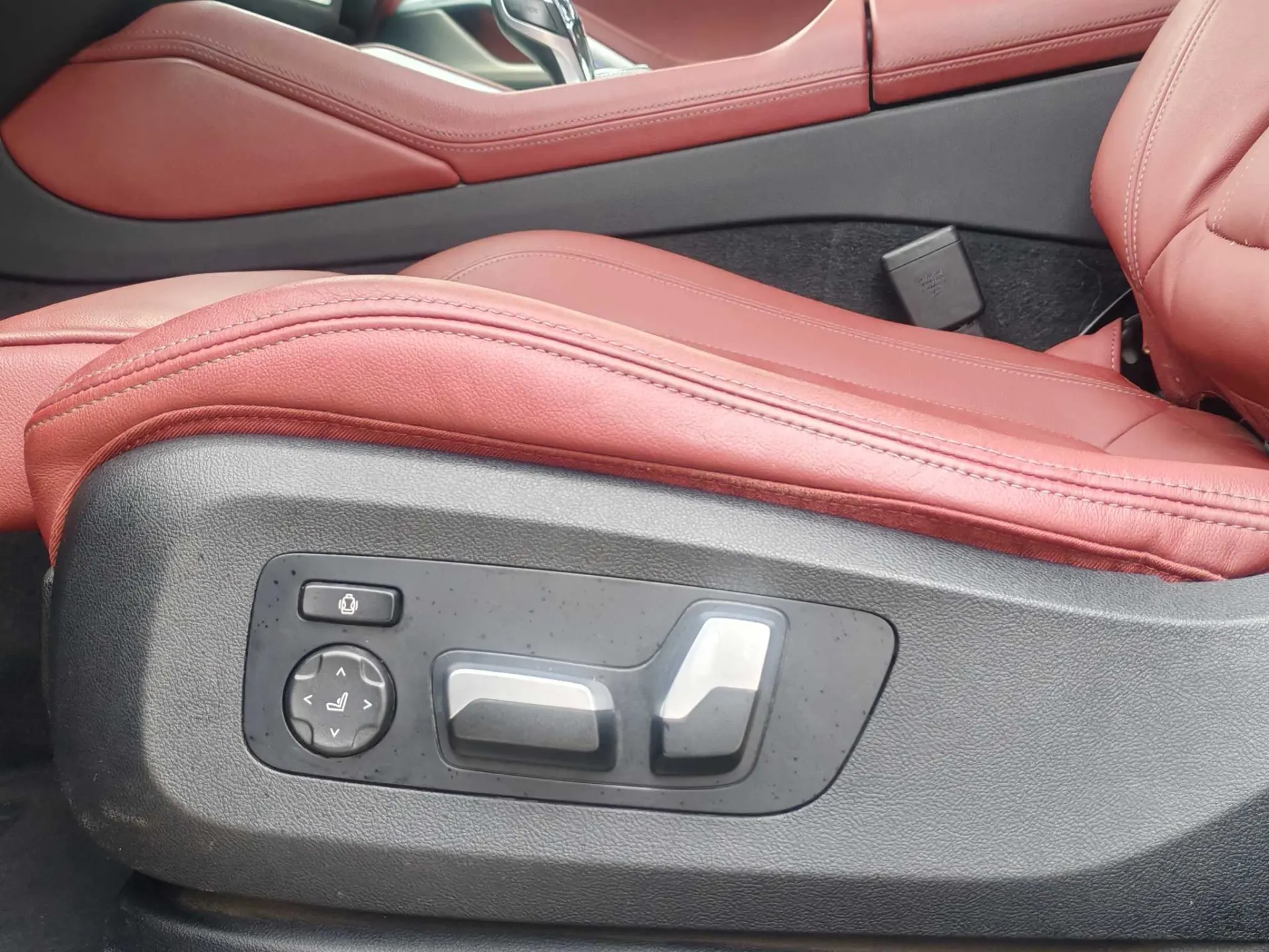 BMW X6, 2021 21