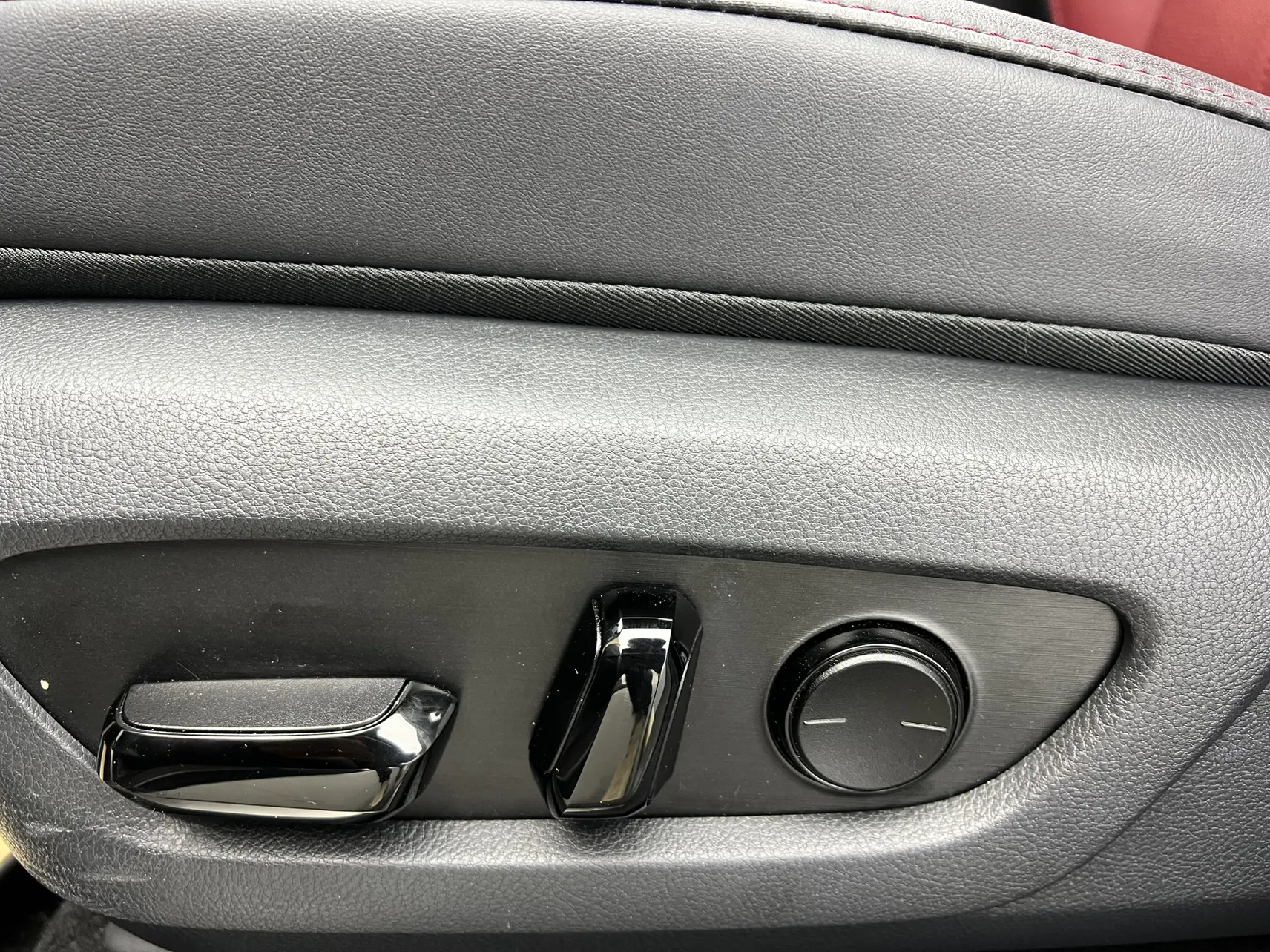Lexus NX 200, 2025 34