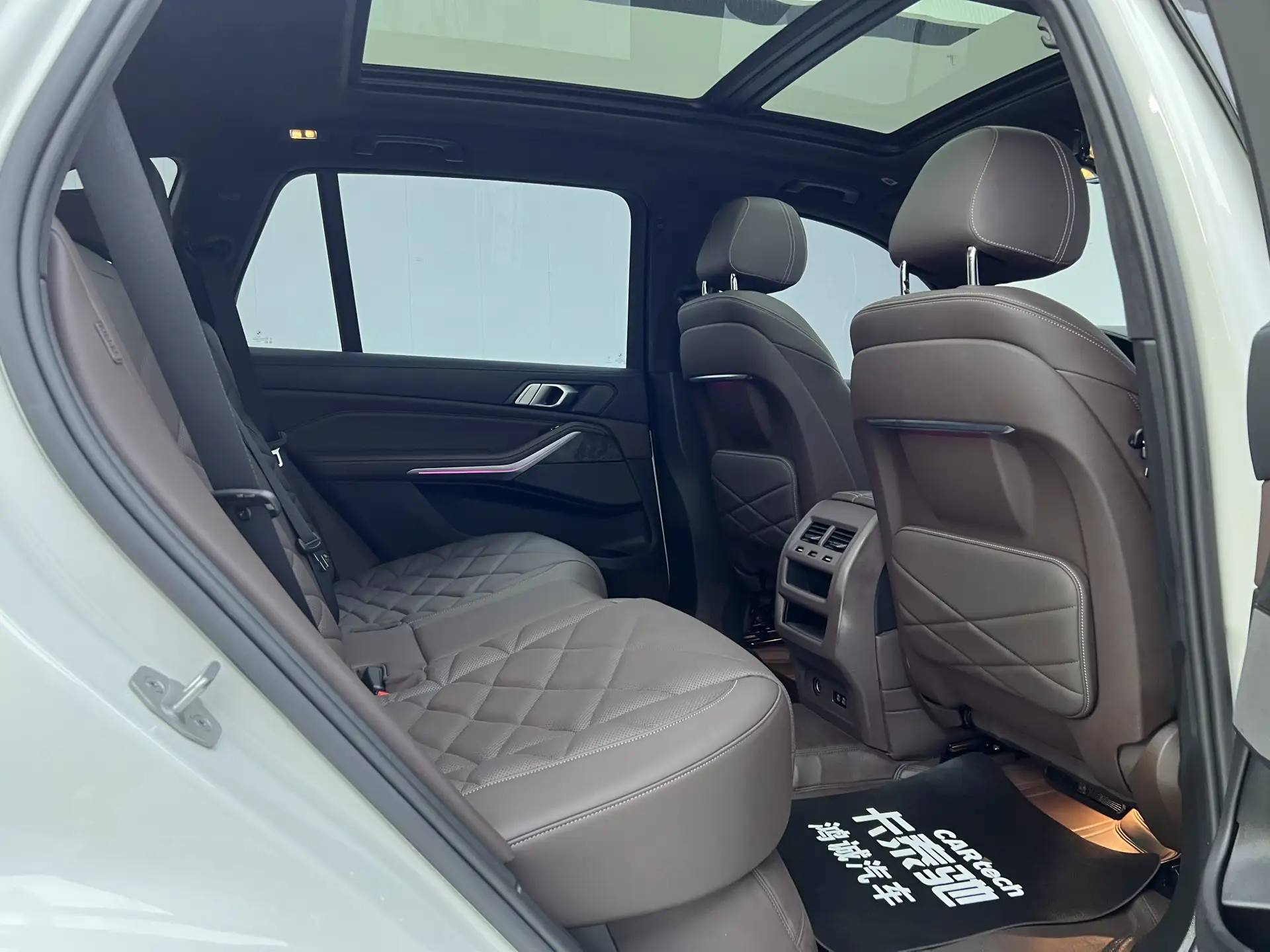 BMW X5, 2024 25