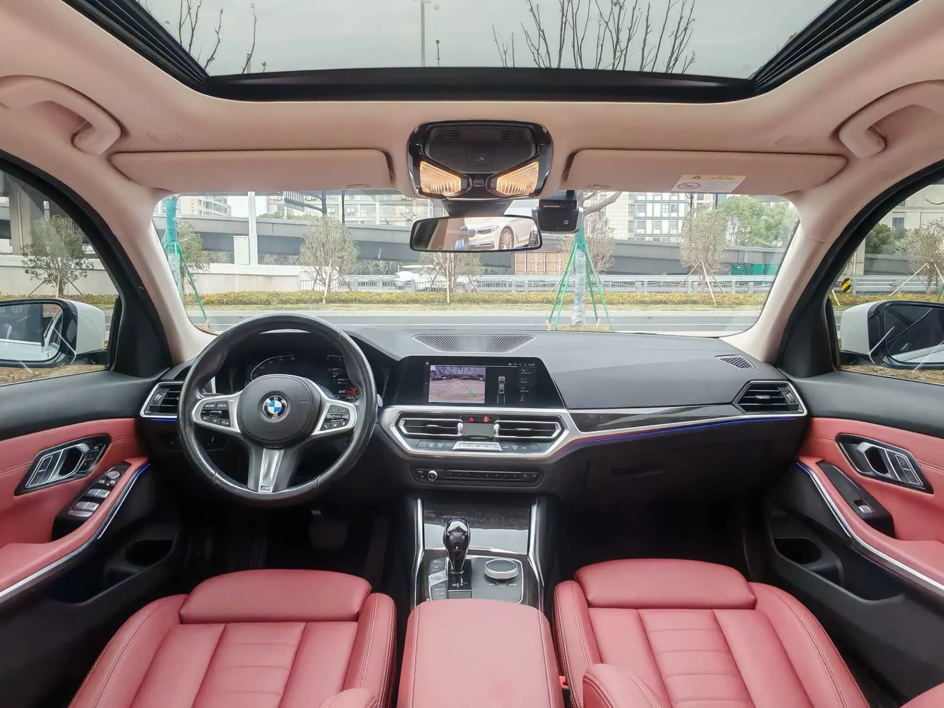 BMW 325Li, 2021 8