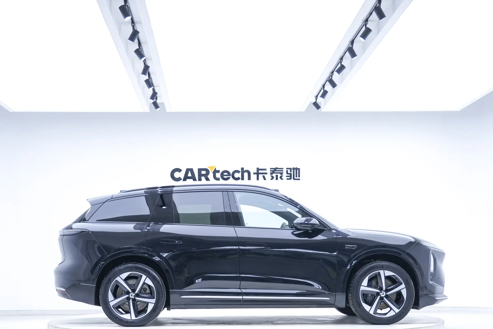NIO ES6, 2025 4