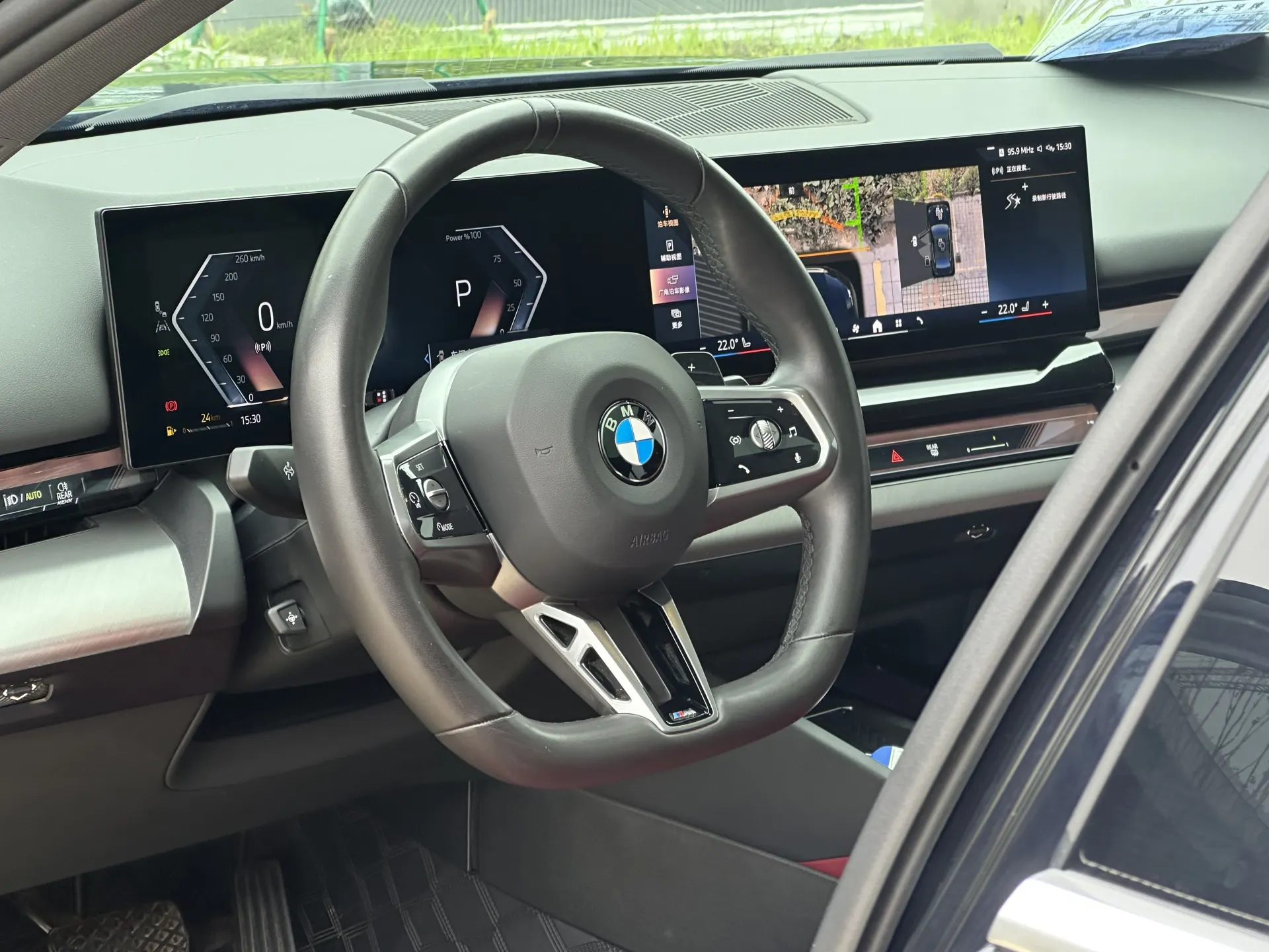 BMW 530Li, 2024 12