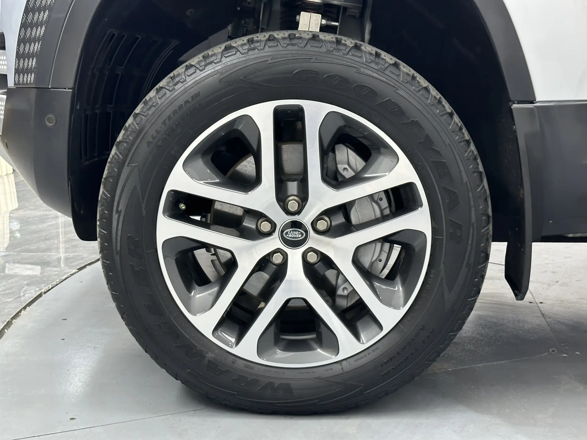 Land Rover Defender, 2021 21