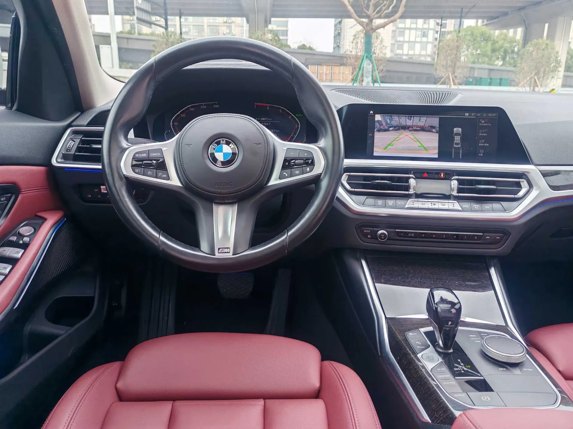 BMW 325Li, 2021 16