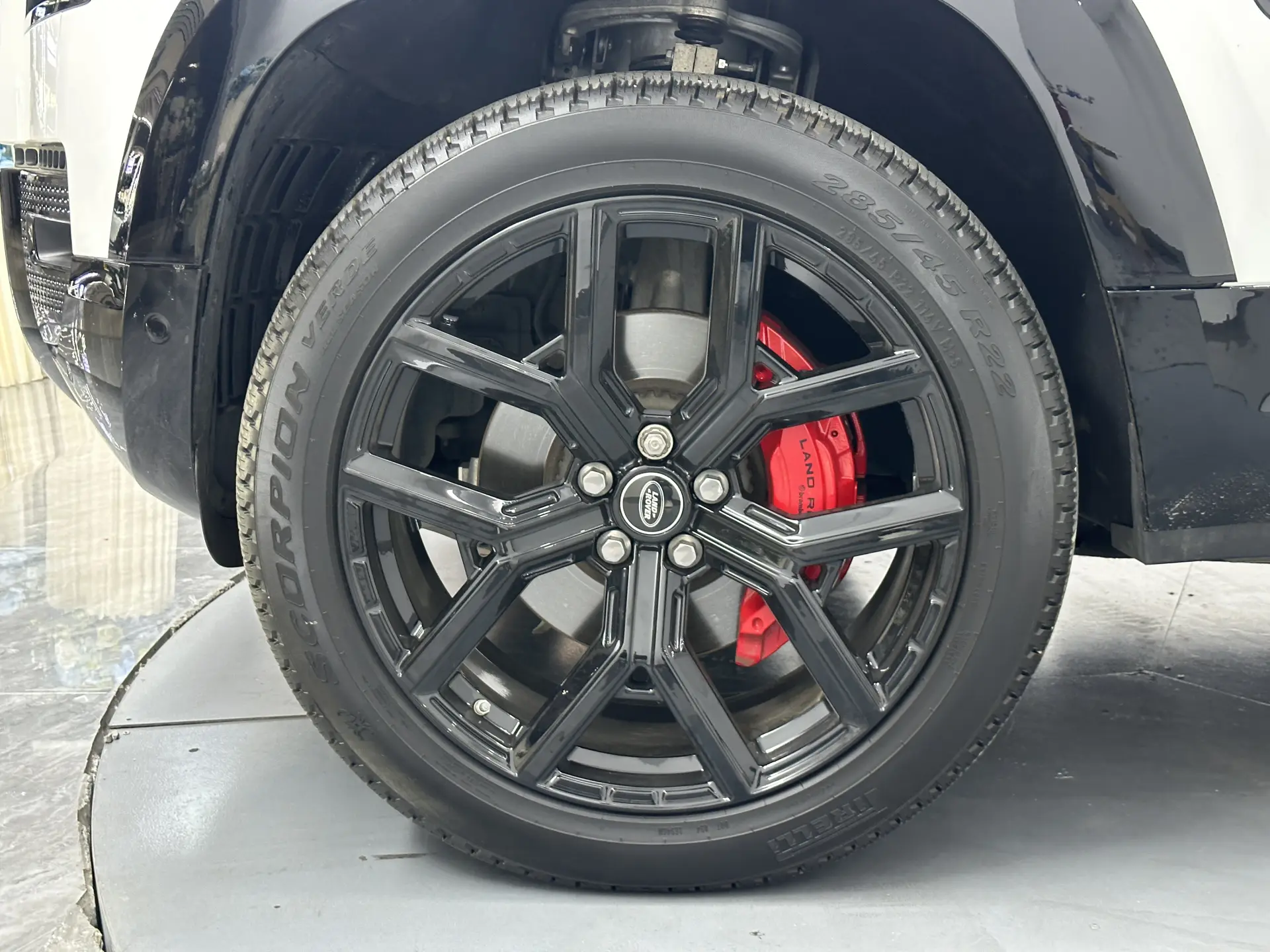 Land Rover Defender, 2021 21