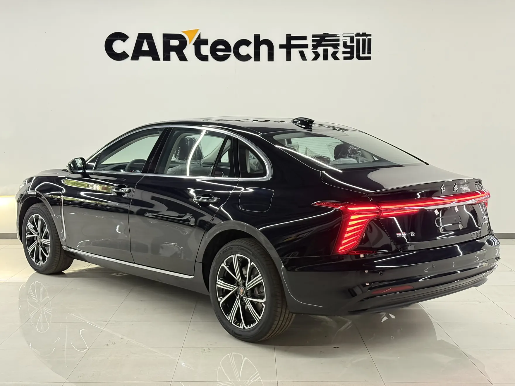 Hongqi H5, 2025 6