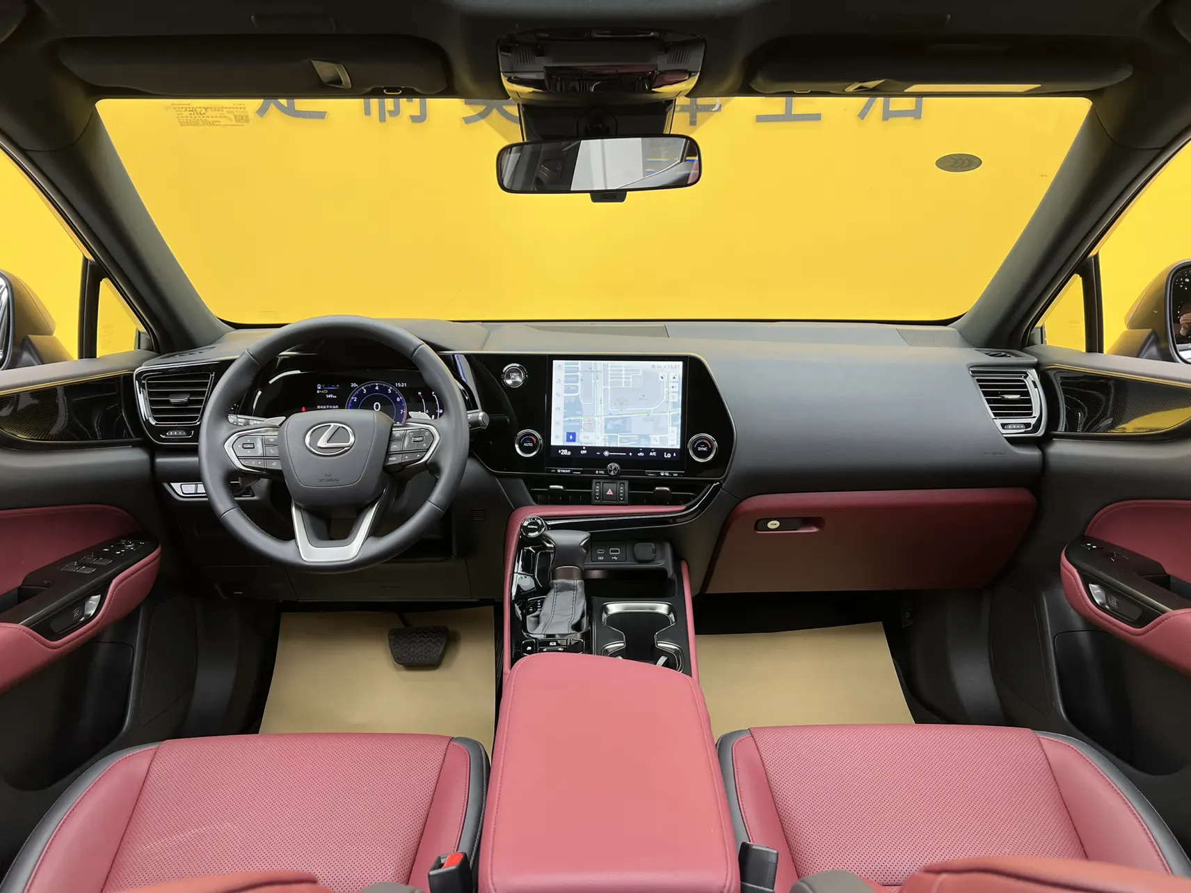 Lexus NX 200, 2025 38