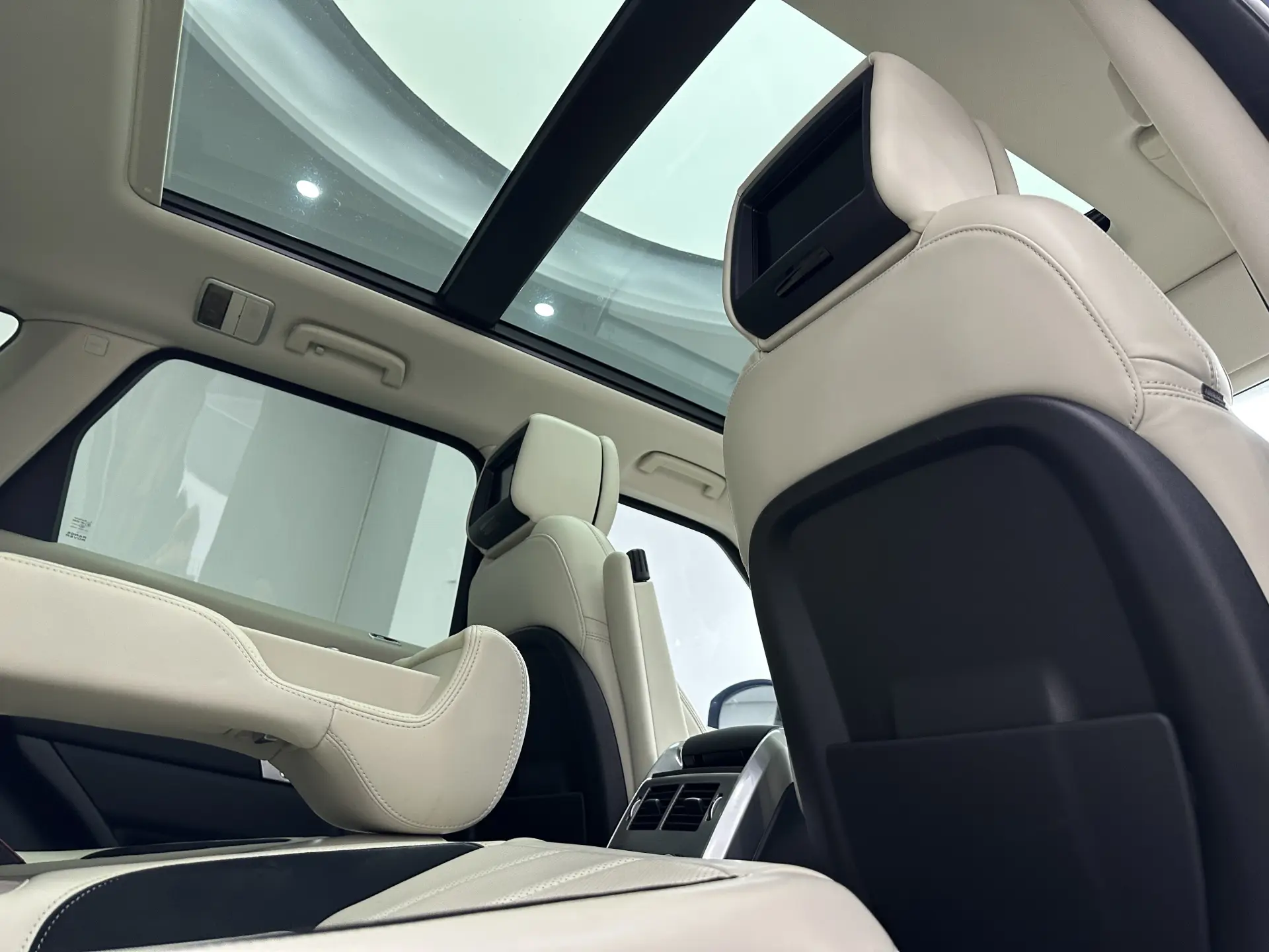 Land Rover Range Rover Sport, 2023 15