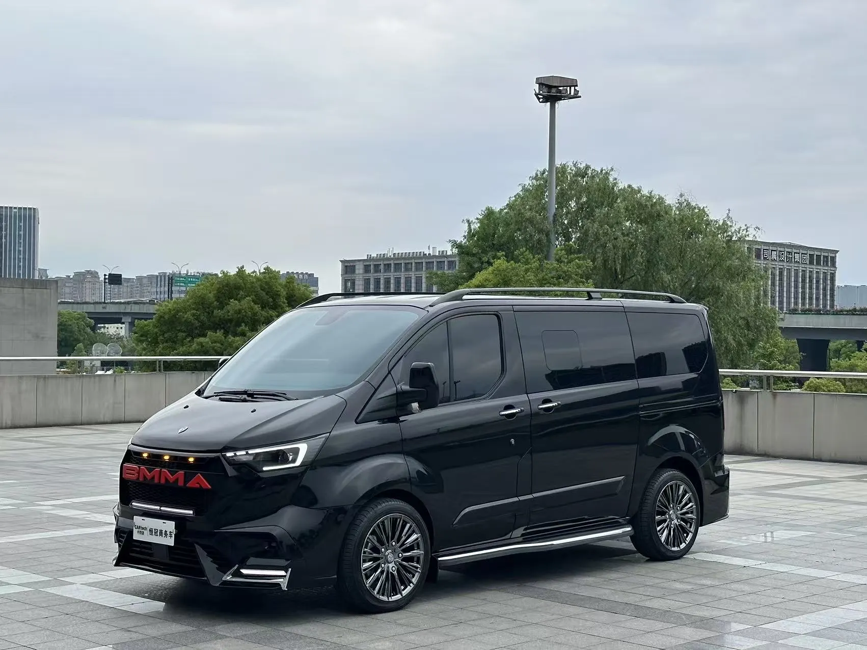 Ford Tourneo