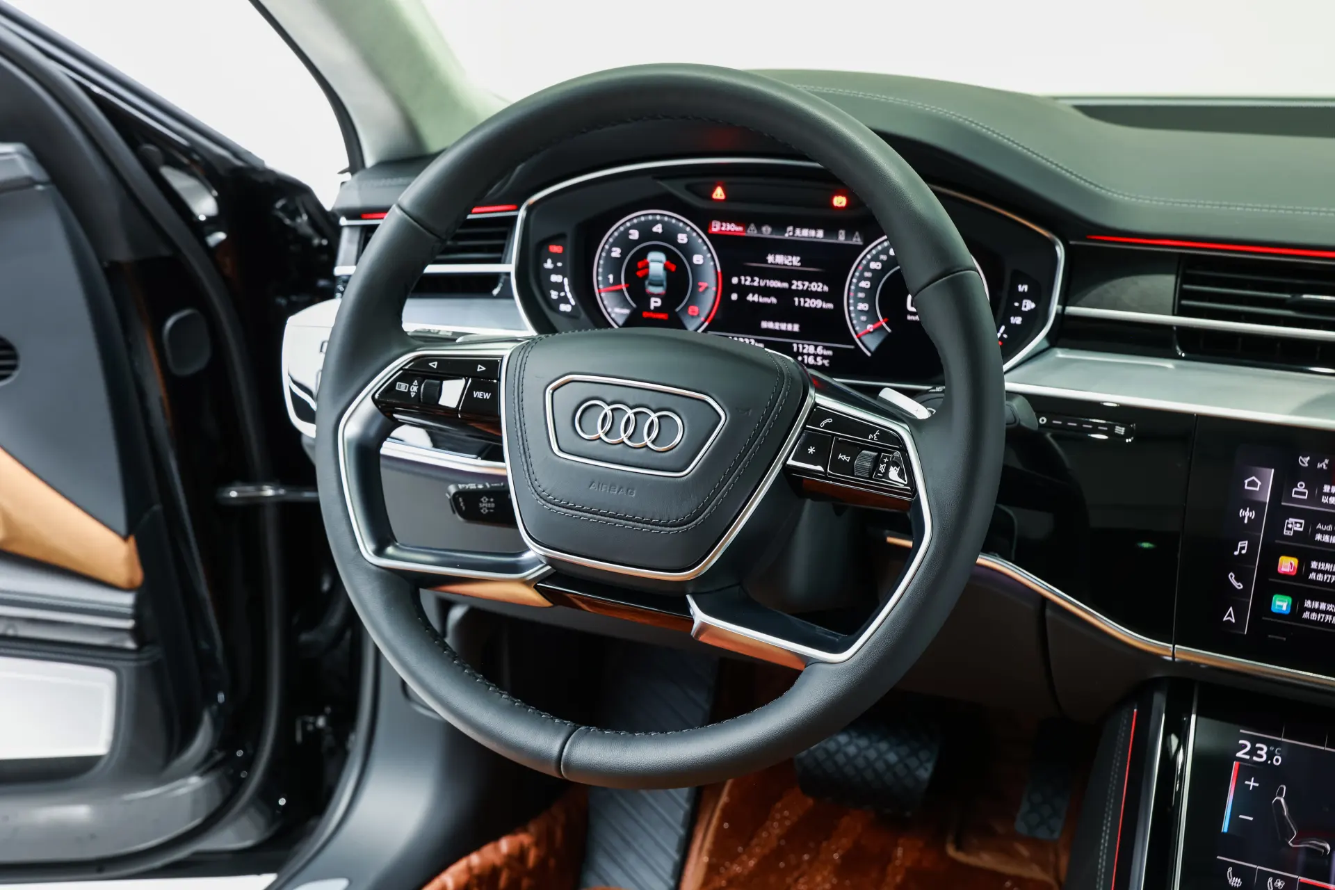 Audi A8L, 2025 29