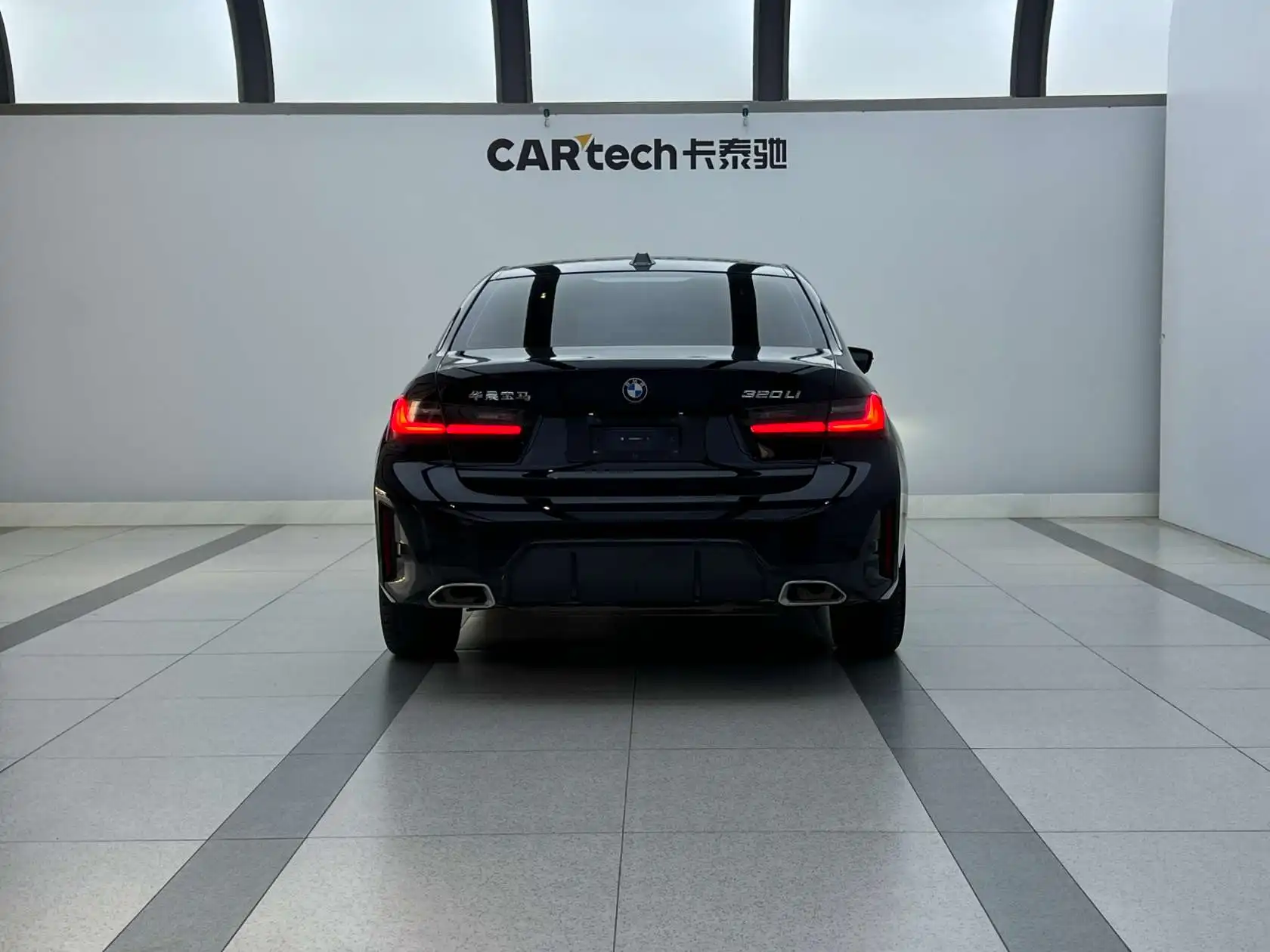 BMW 320Li, 2023 3