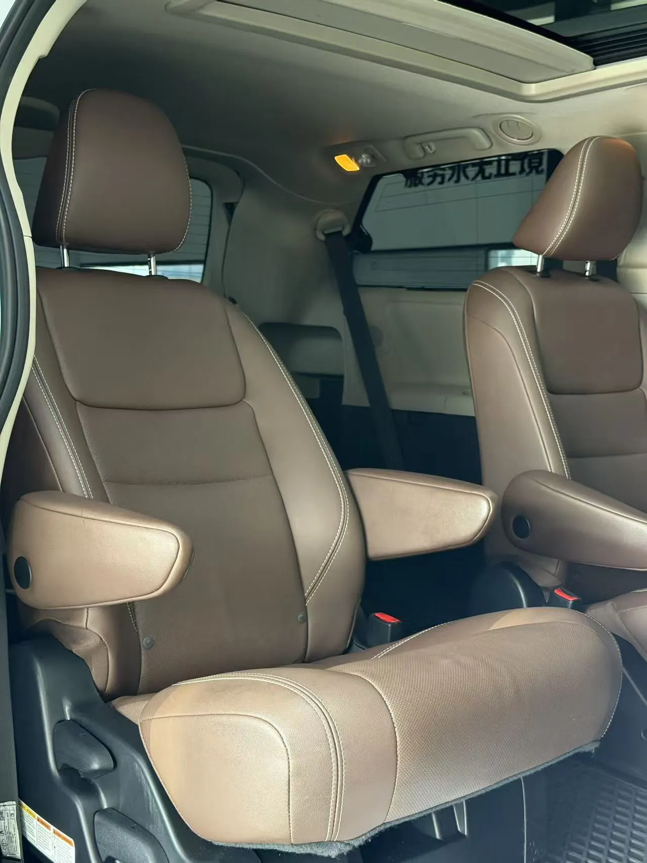 Toyota Sienna, 2021 12