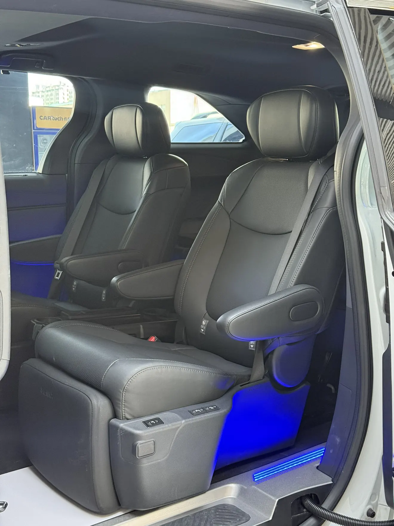 Toyota Sienna, 2024 12