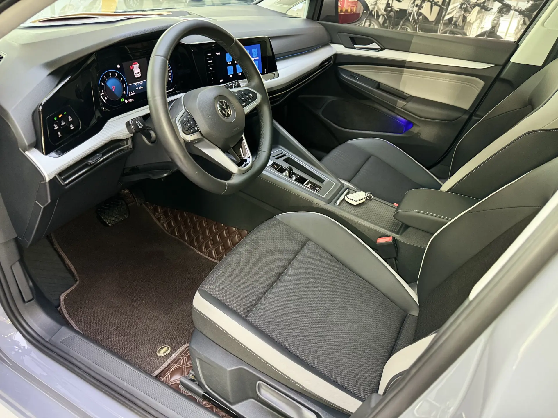 Volkswagen Golf, 2022 24