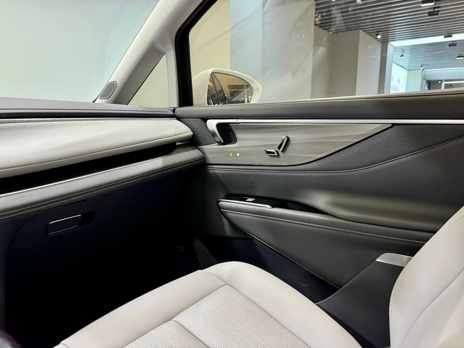 Buick GL8, 2025 16