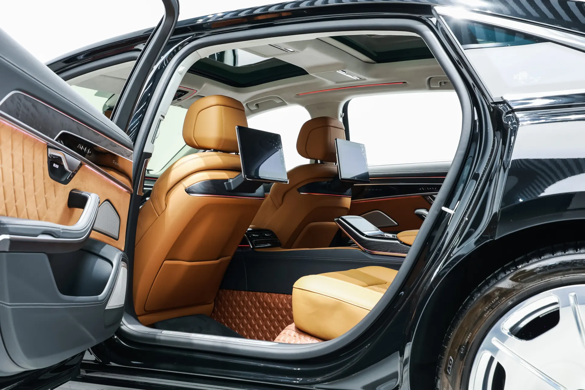 Audi A8L, 2025 31