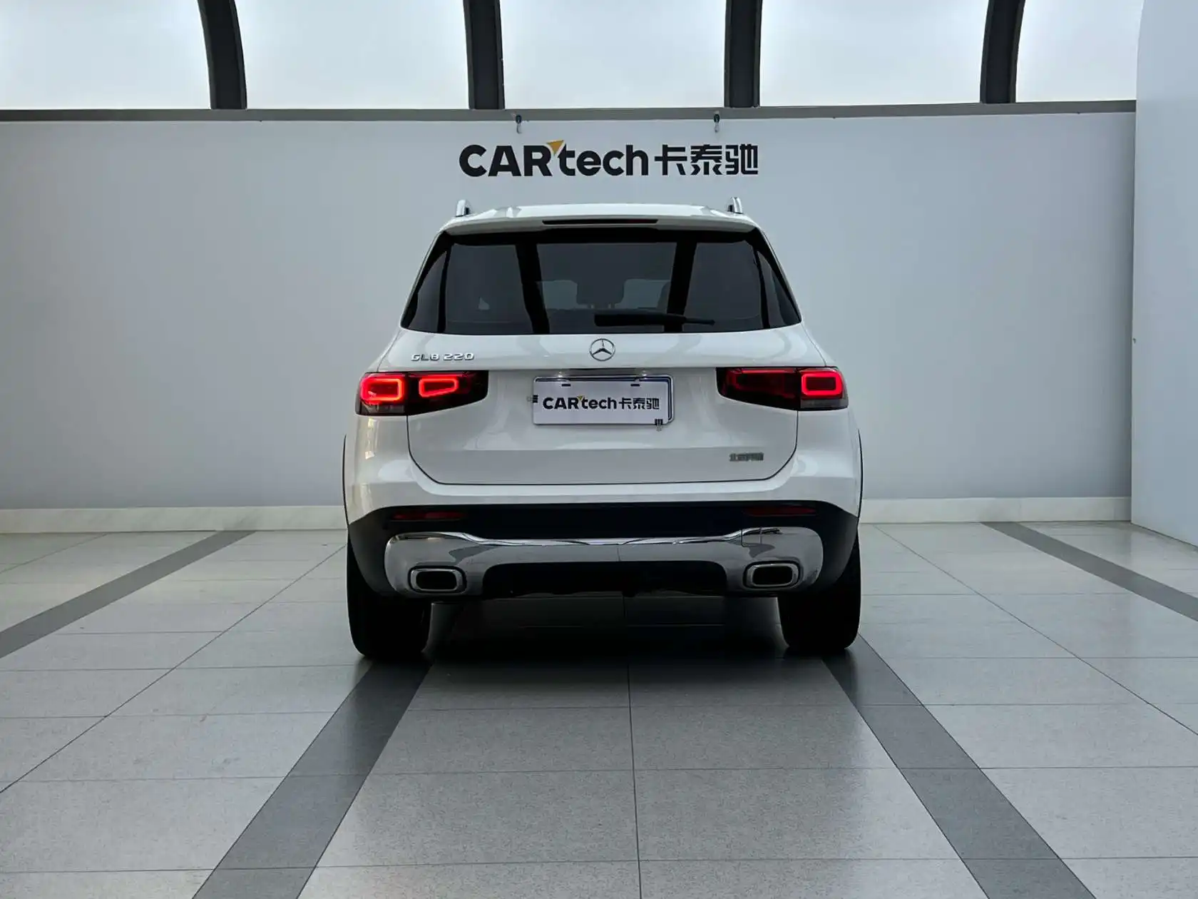 Mercedes-Benz GLB, 2023 3