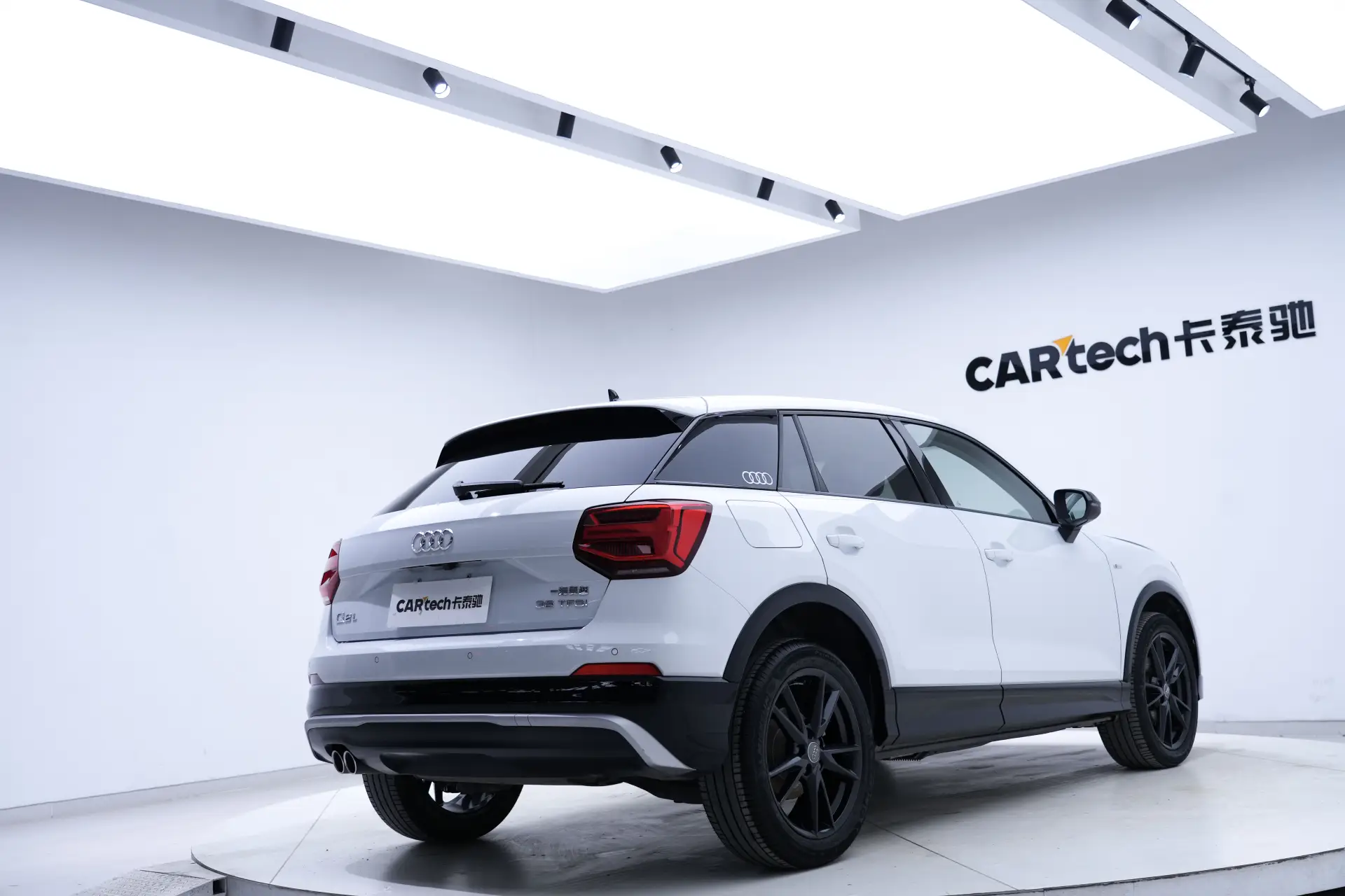 Audi Q2L 35 TFSI, 2021 все фото
