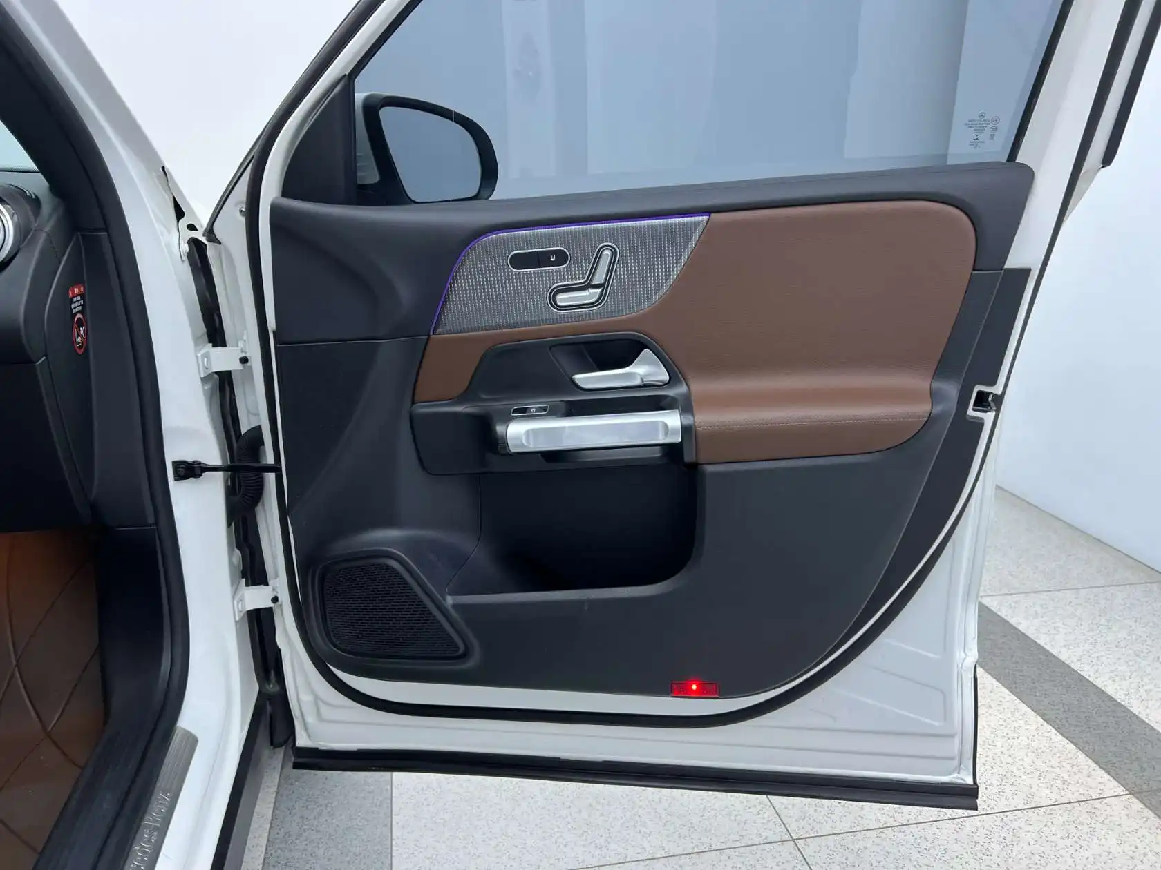 Mercedes-Benz GLB, 2023 20