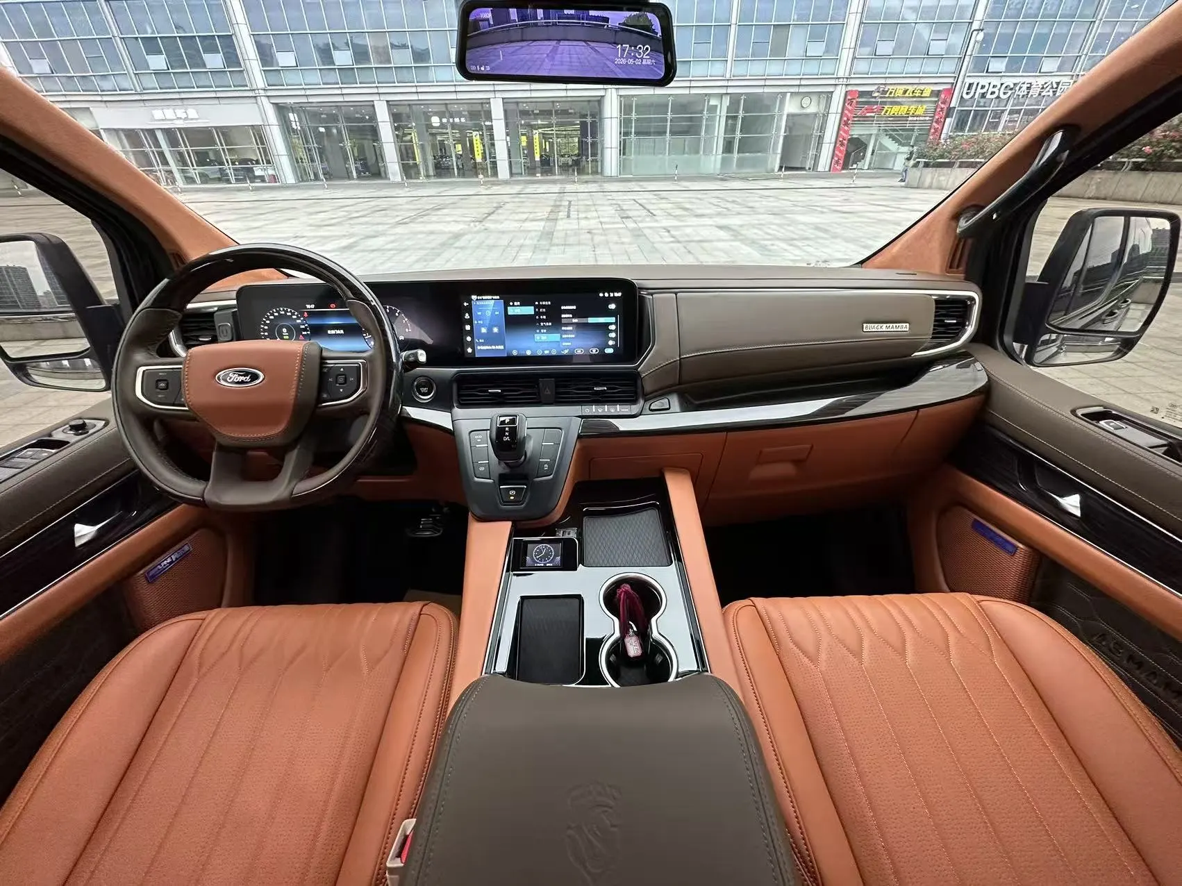 Ford Tourneo, 2024 8