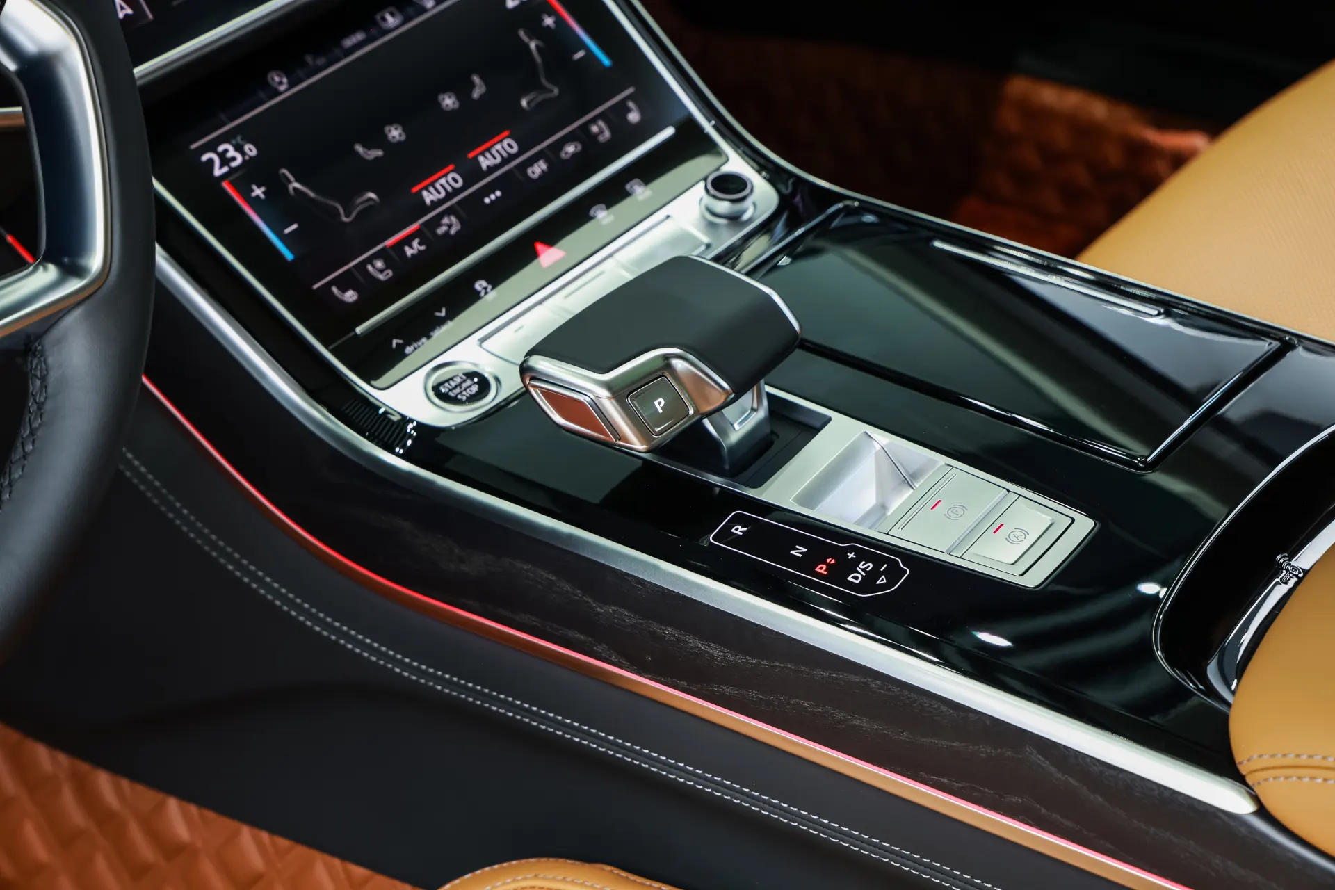 Audi A8L, 2025 27