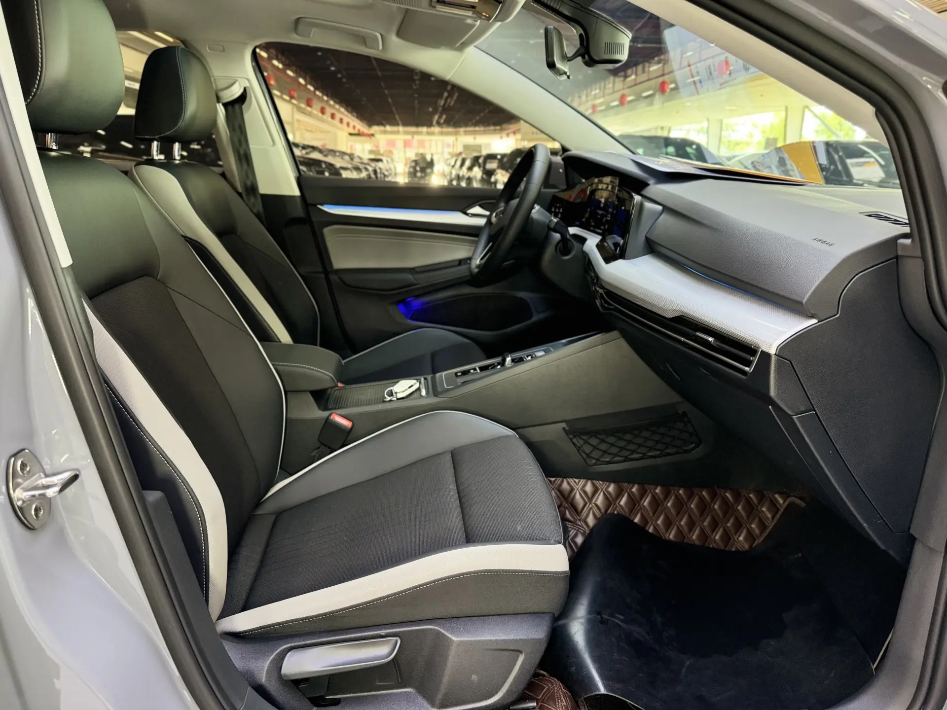 Volkswagen Golf, 2022 21