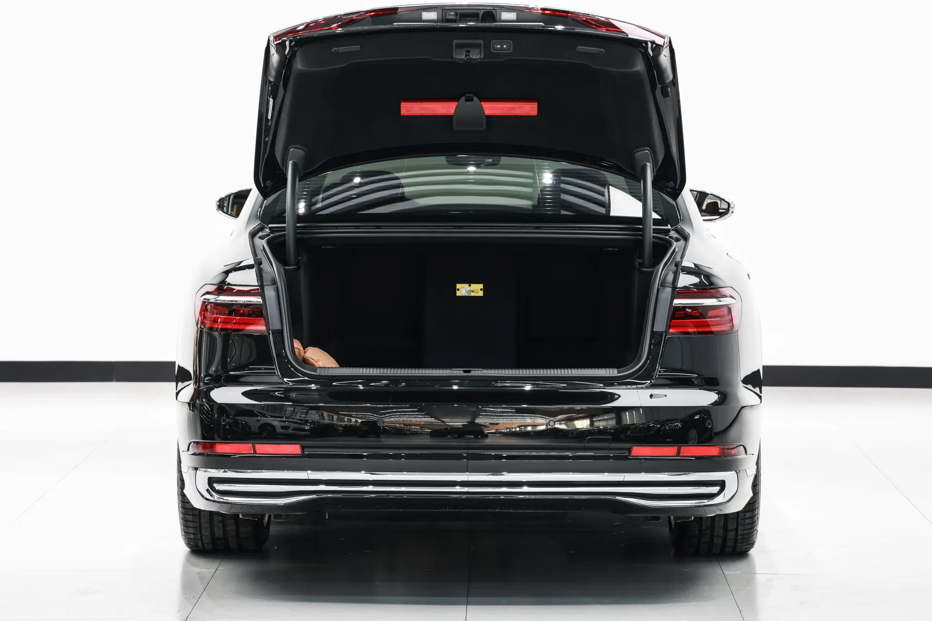 Audi A8L, 2025 7