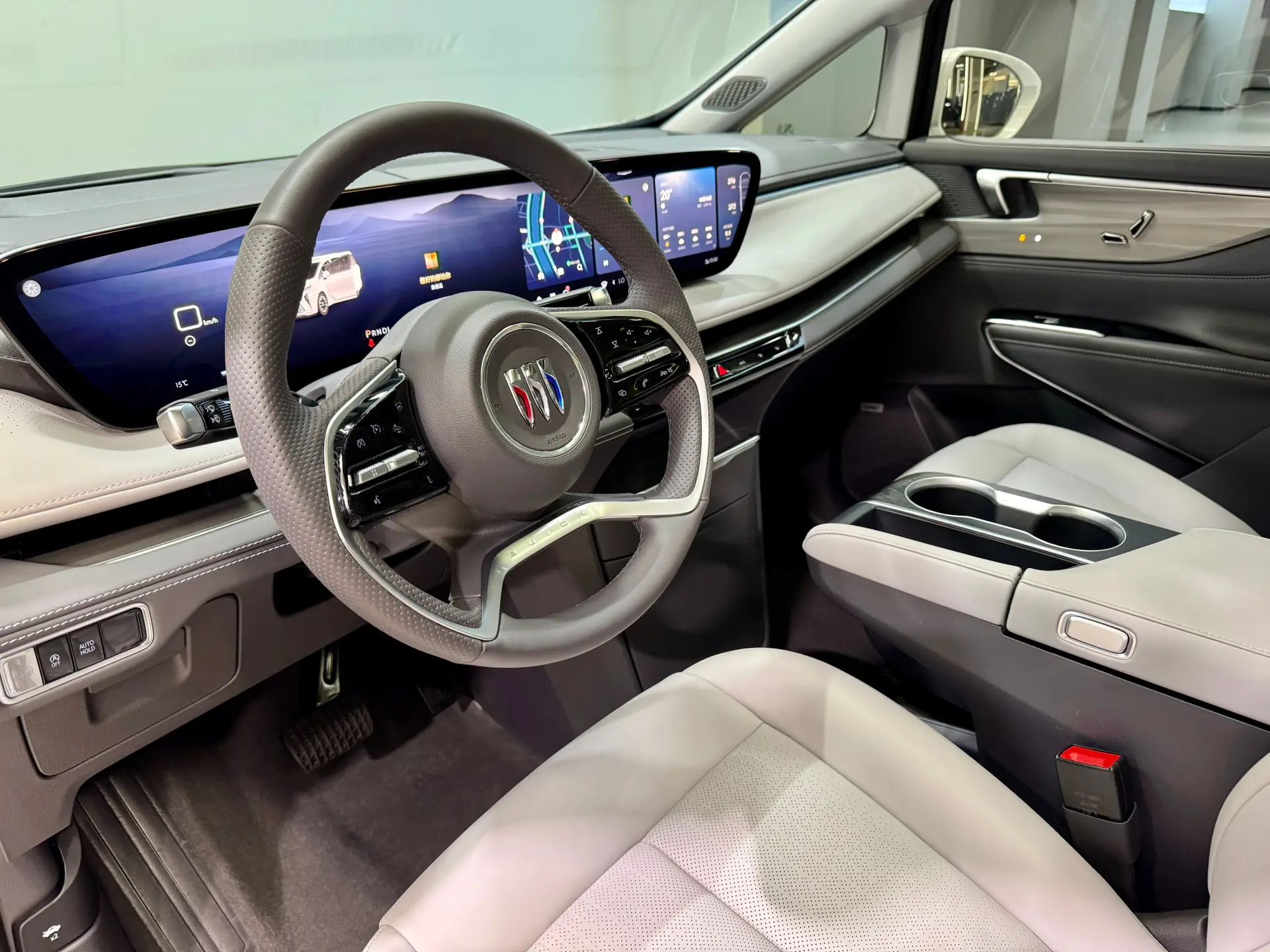 Buick GL8, 2025 7