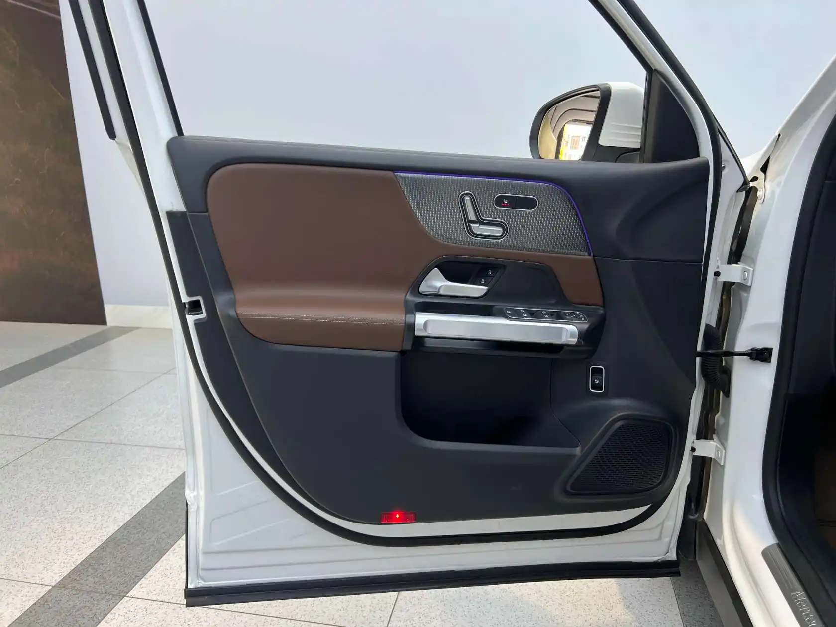 Mercedes-Benz GLB, 2023 11