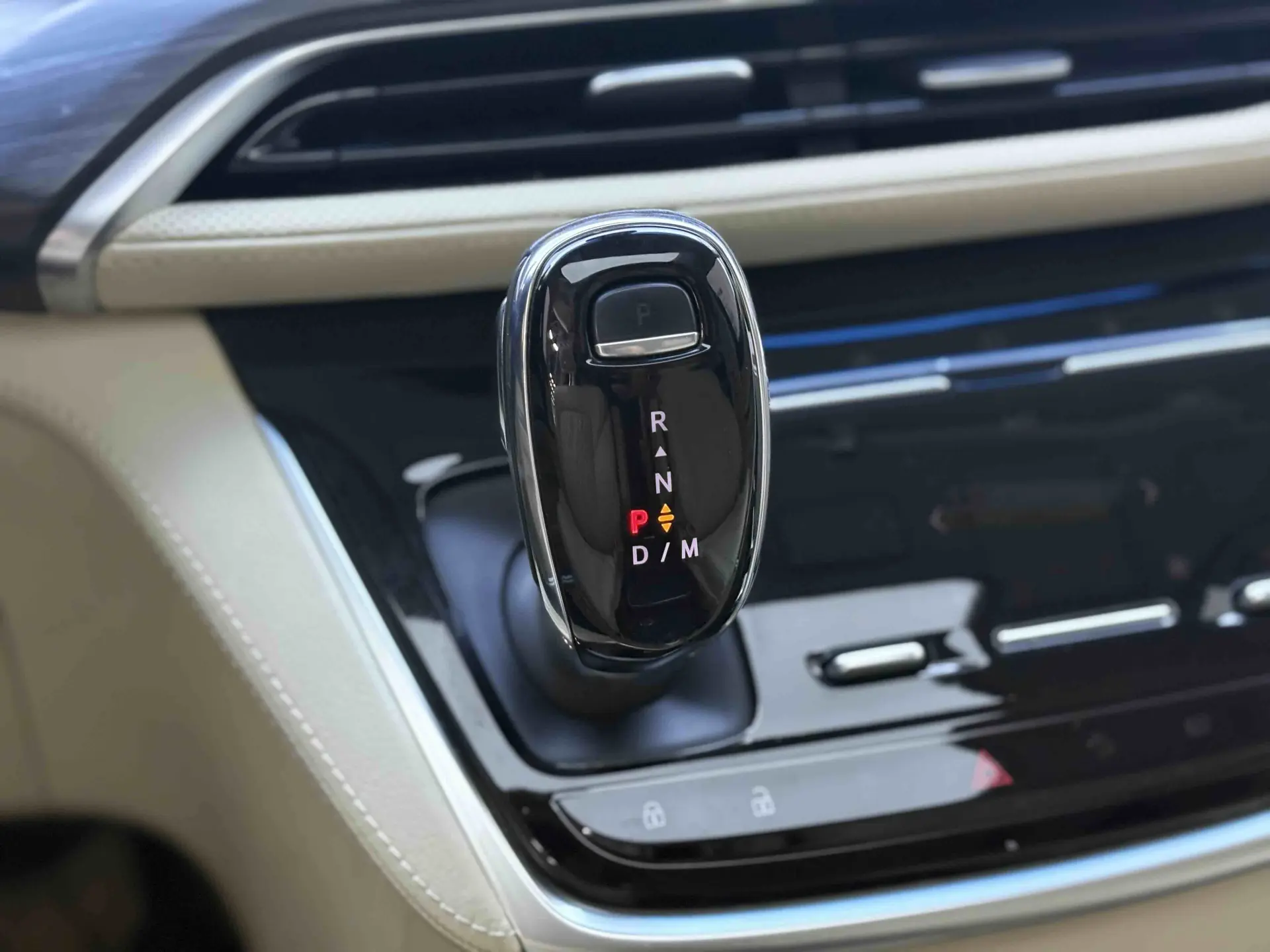 Buick GL8, 2022 13