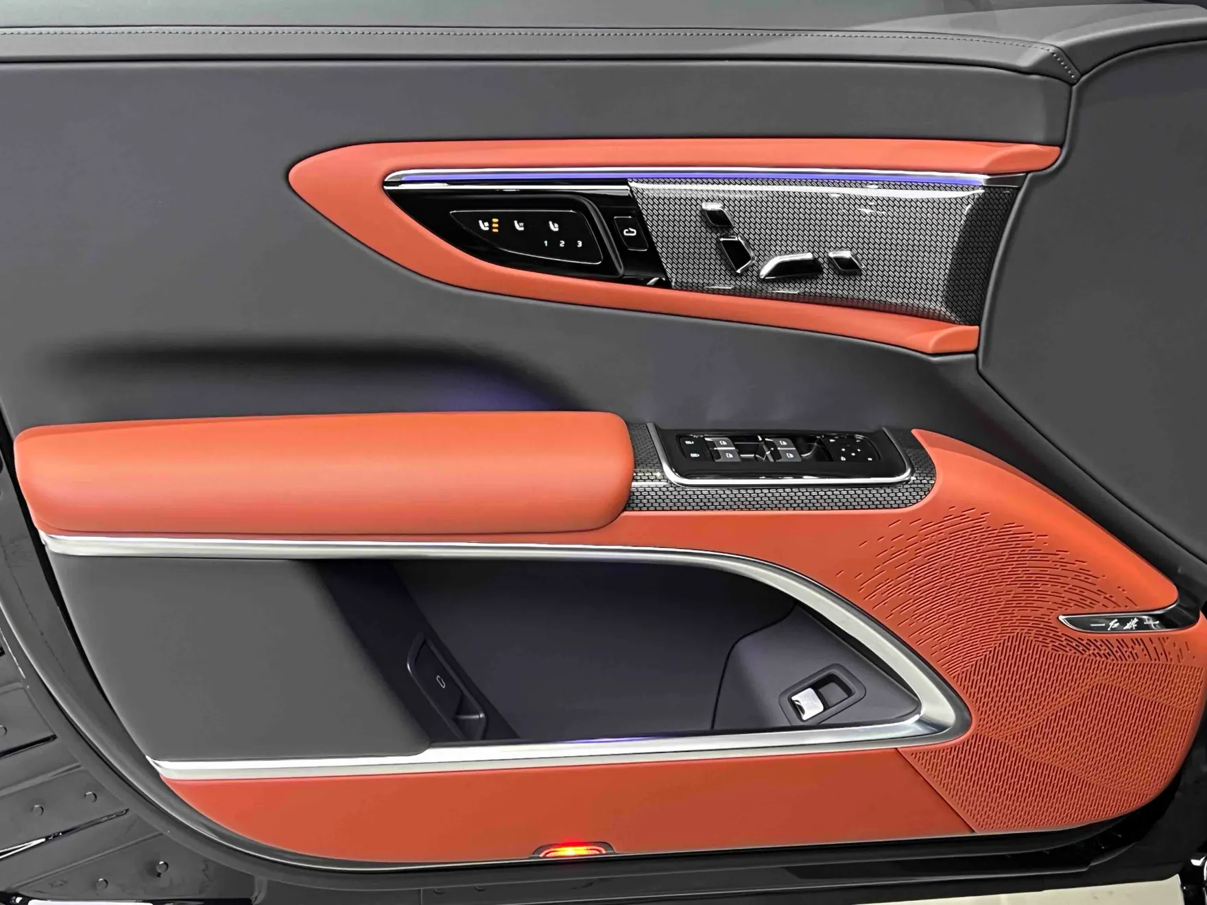 Hongqi Guoya, 2025 22