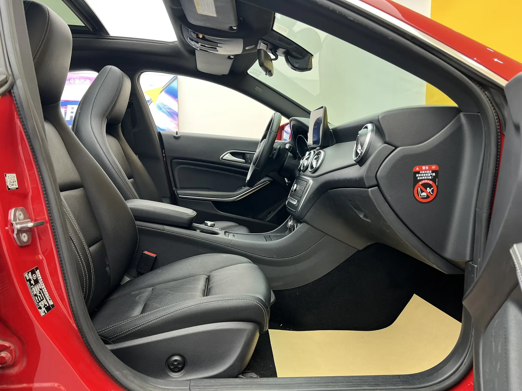 Mercedes-Benz CLA 200, 2018 18