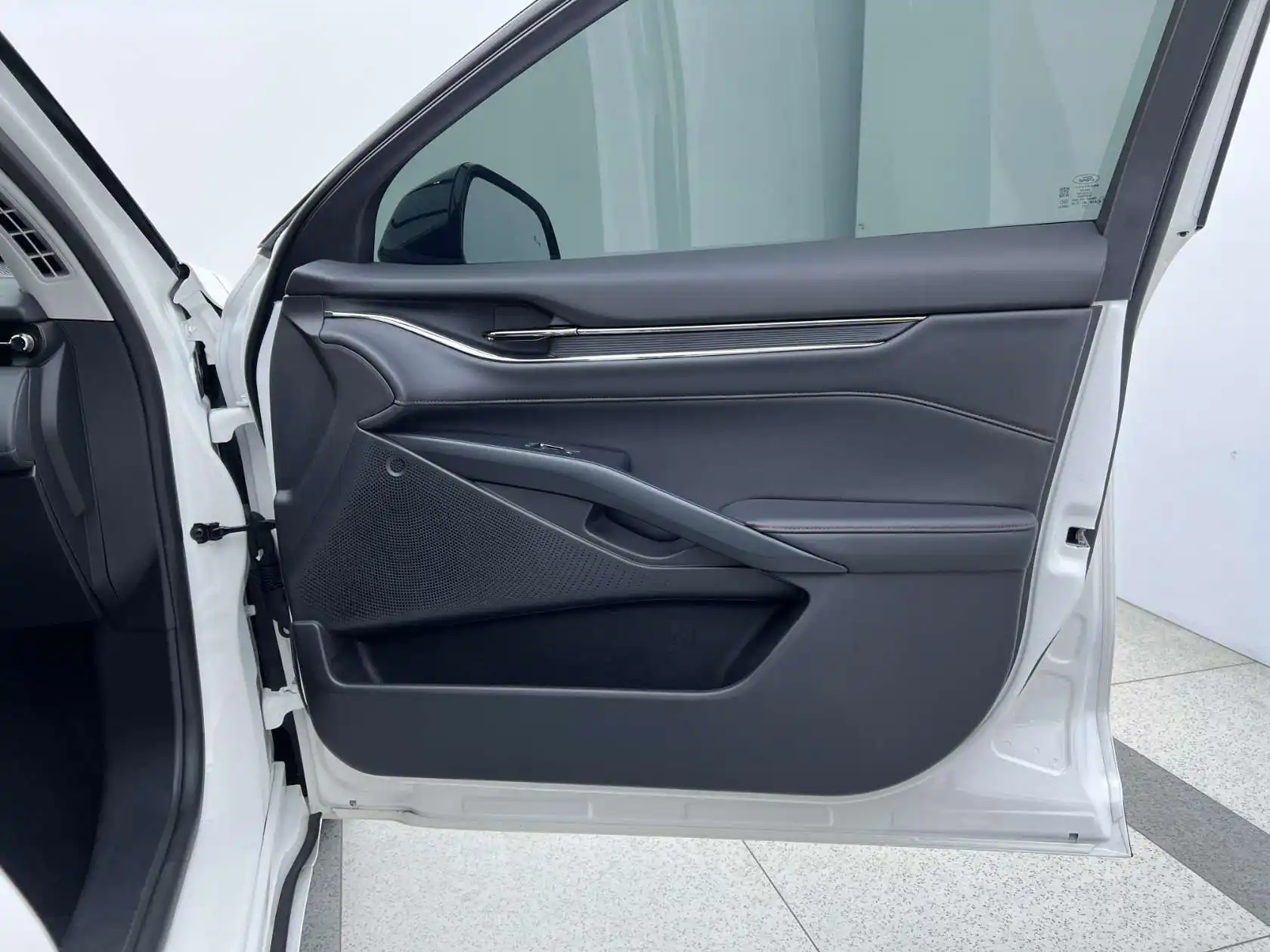 Ford Mondeo, 2023 20