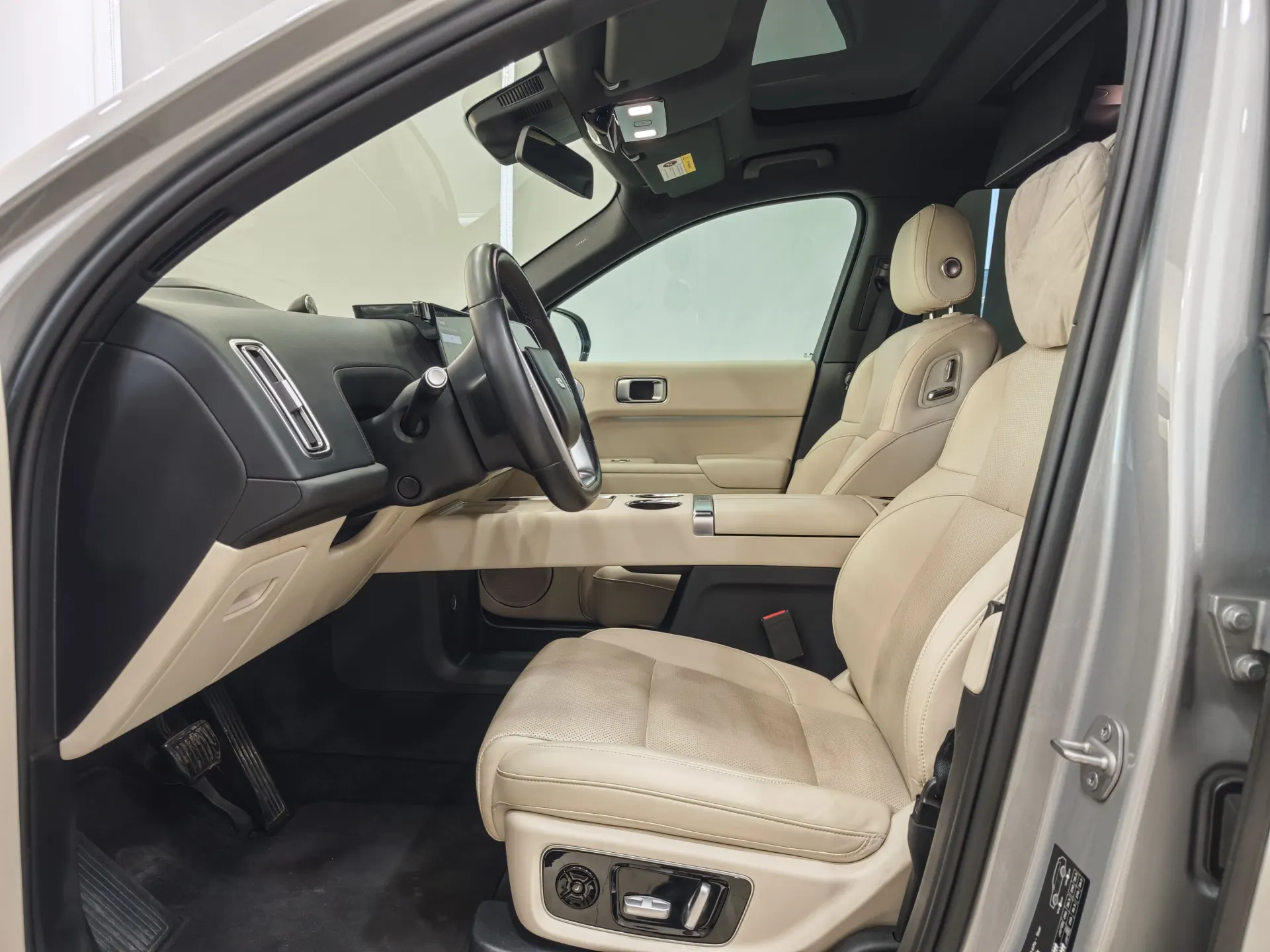 Li Auto L9, 2022 13