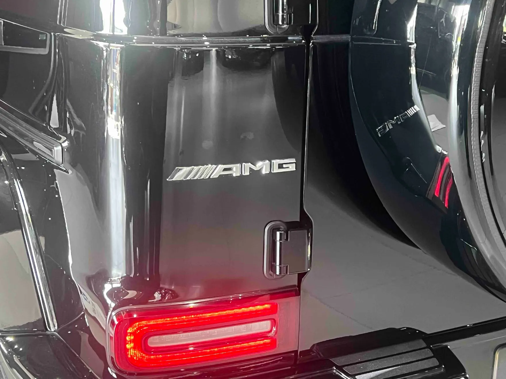 Mercedes-Benz G 63, 2023 16