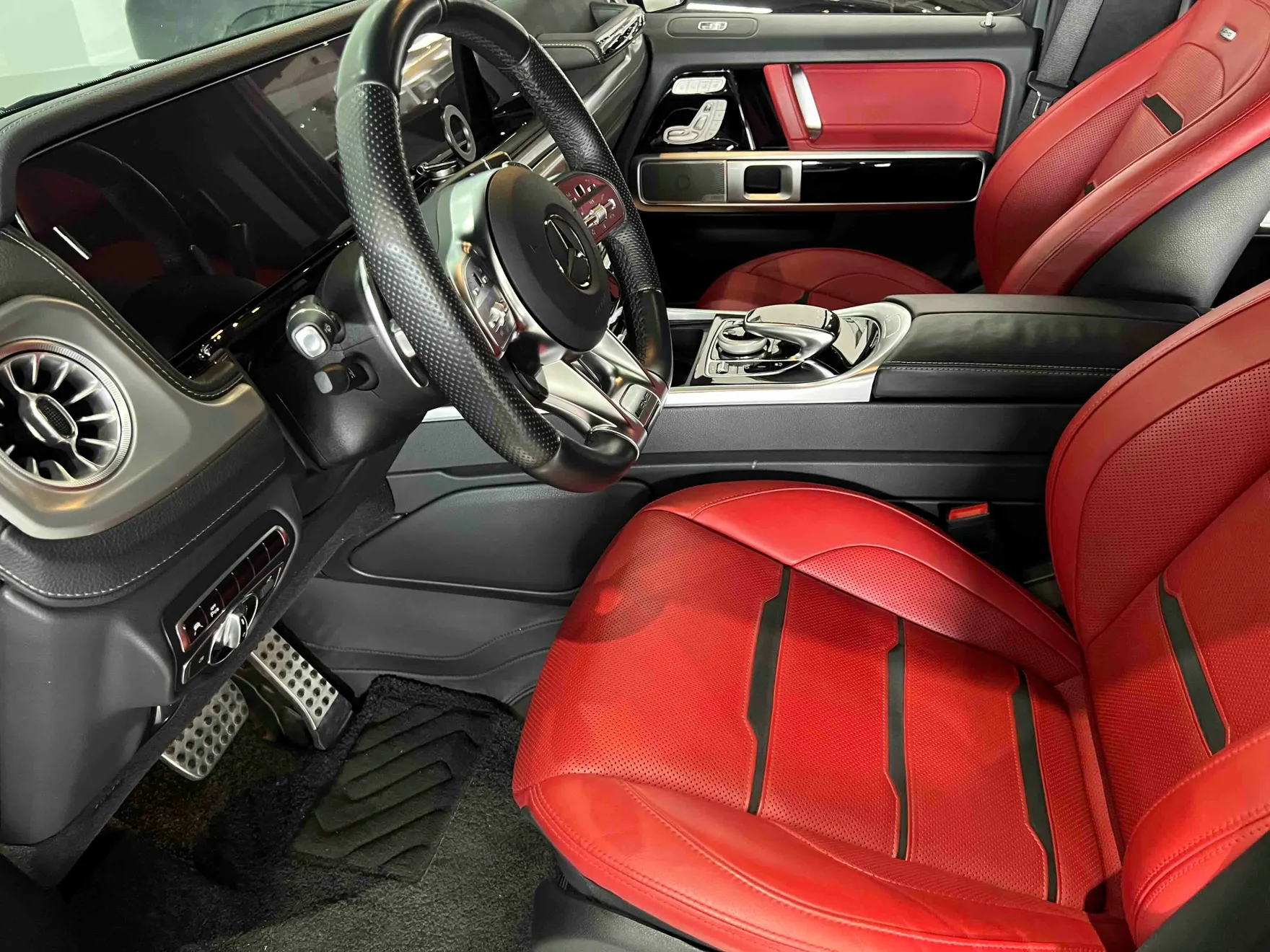 Mercedes-Benz G 63, 2023 20