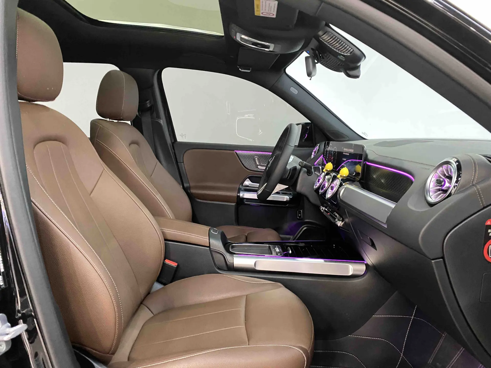 Mercedes-Benz GLB, 2024 13