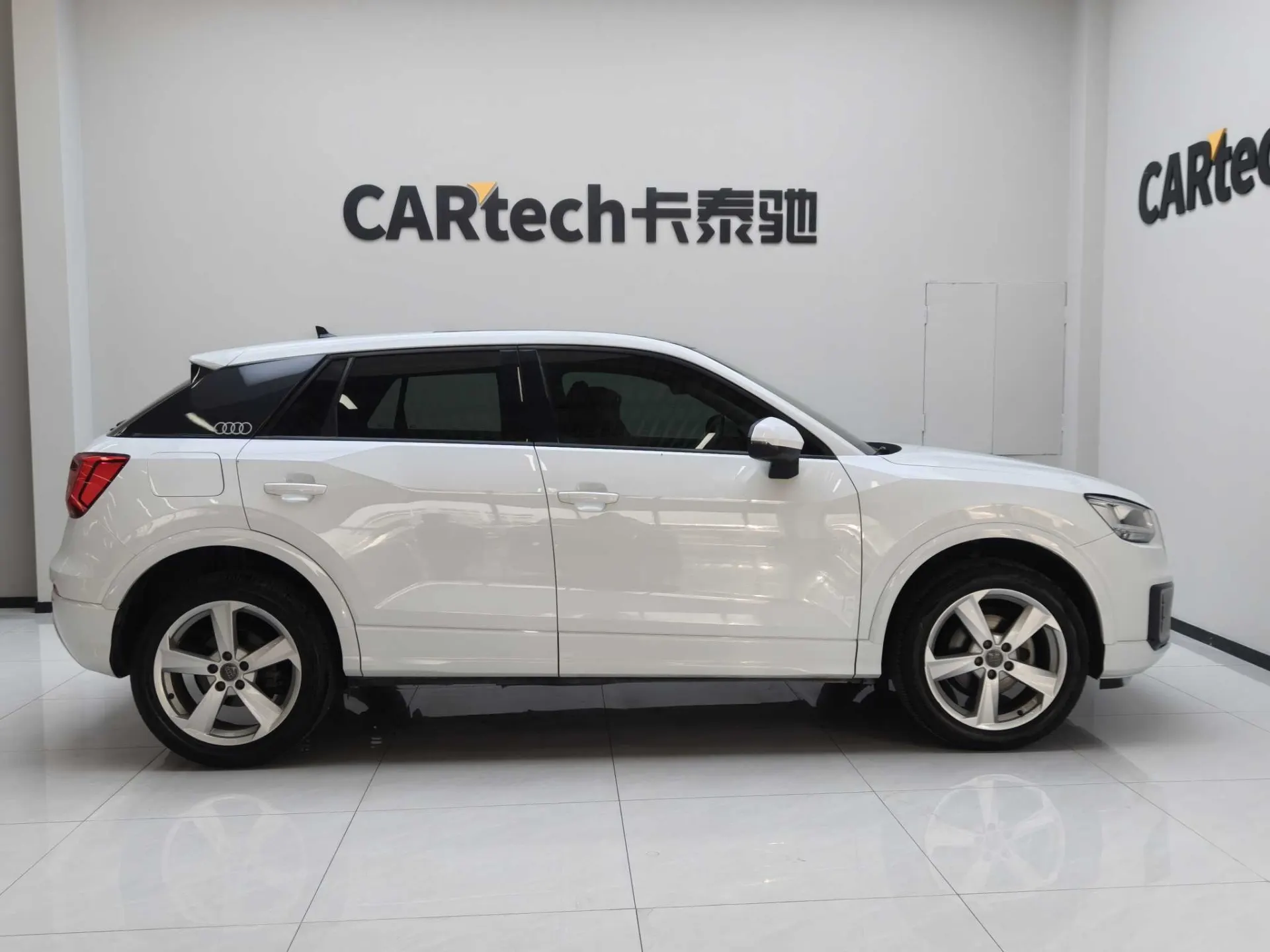 Audi Q2L 35 TFSI, 2020 4