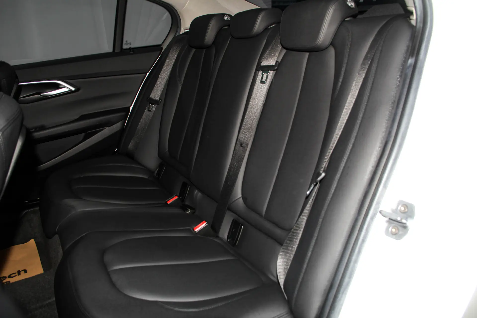 BMW 120i, 2019 31